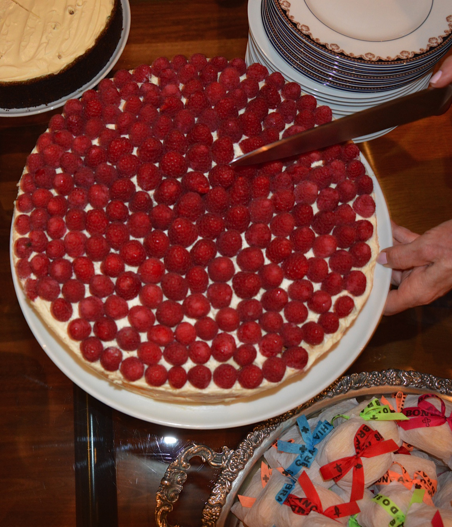 CUTTING THE CAKE