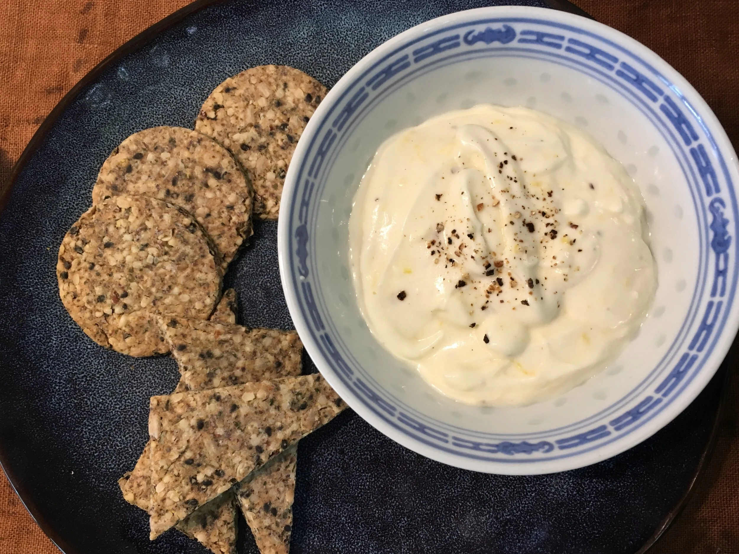 SEED CRACKERS WITH GOATS CHEESE DIP