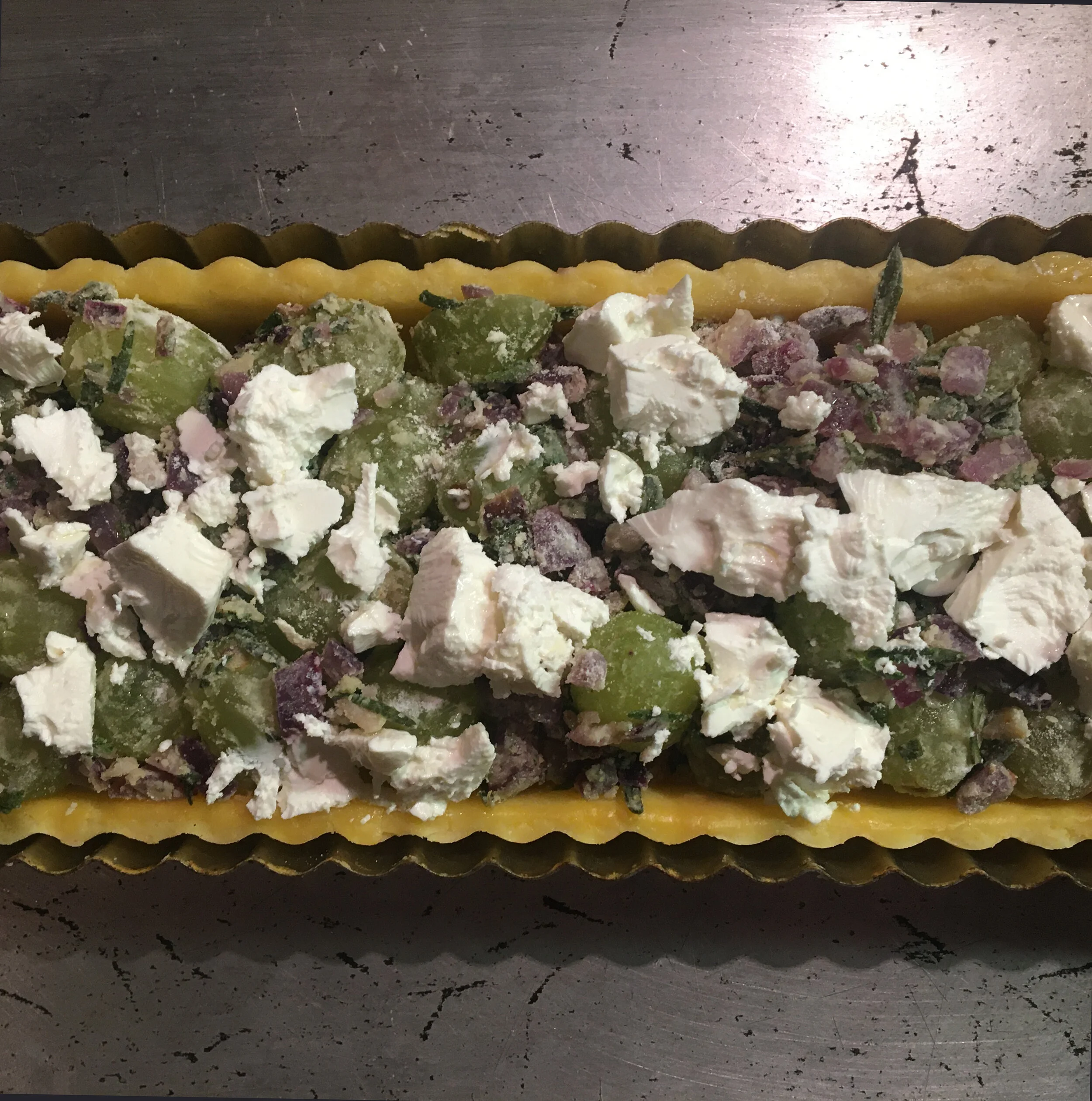 GRAPE AND ONION TART