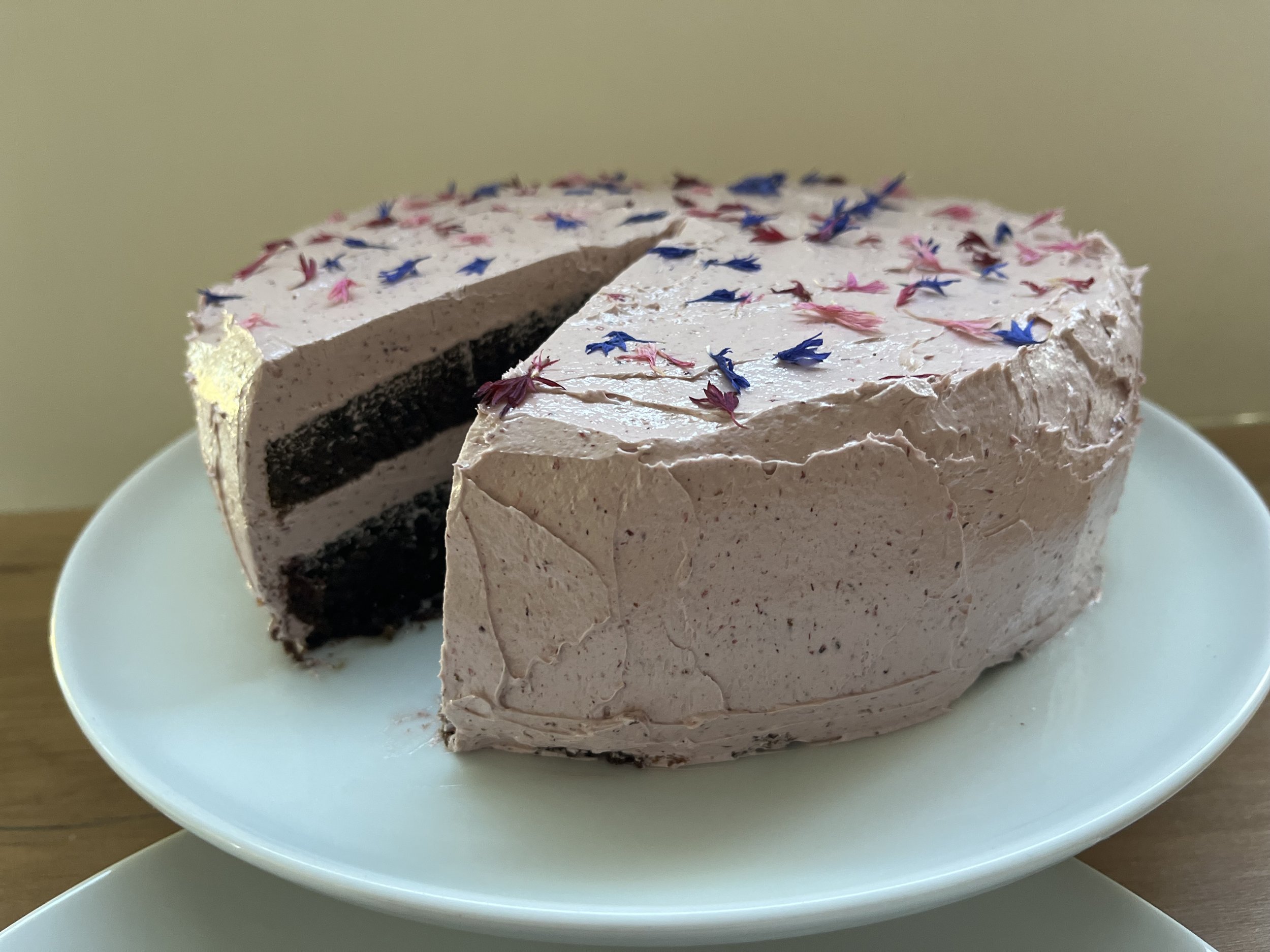 BEETROOT AND CARDAMOM CAKE