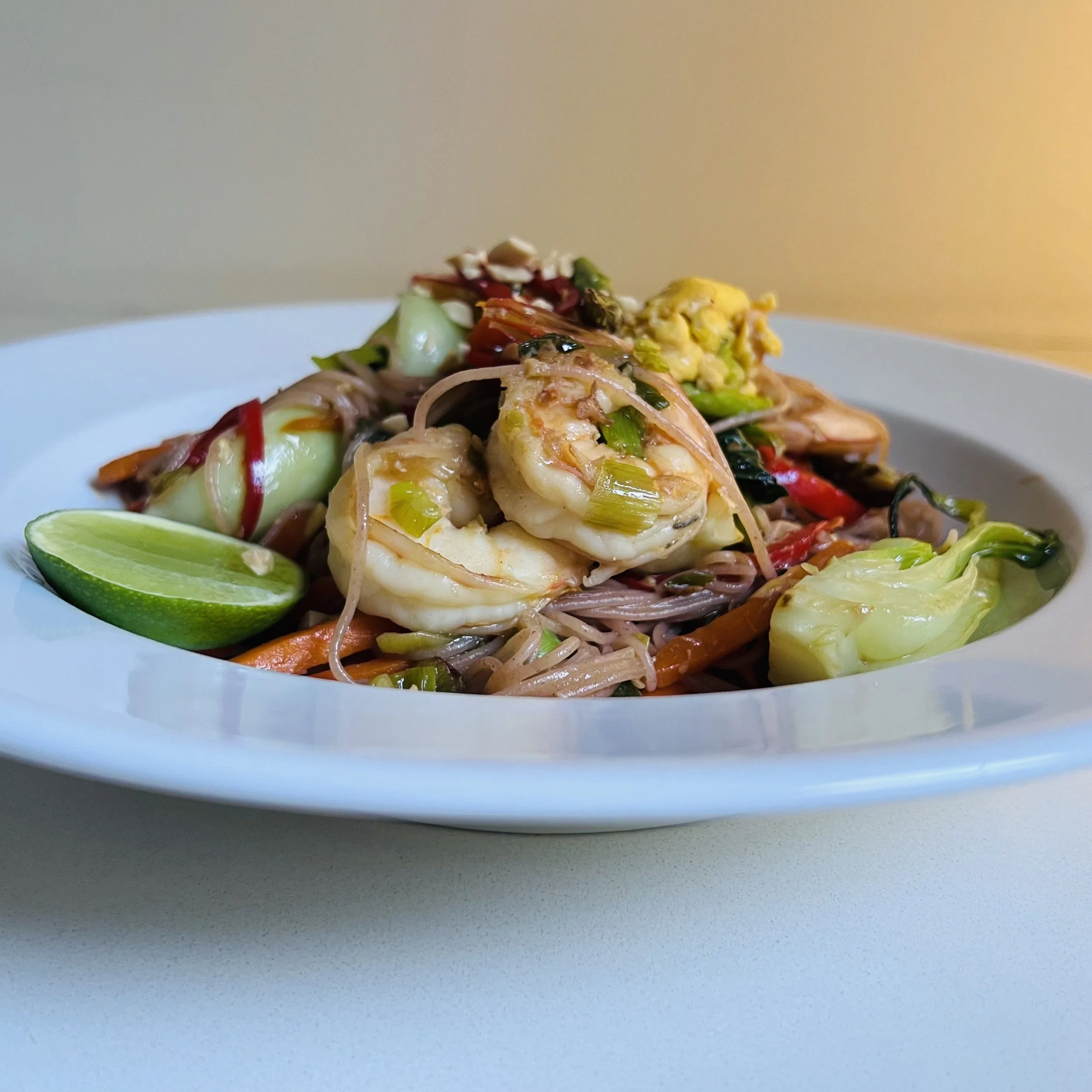 RICE NOODLES WITH PRAWNS, CHILLI AND LIME