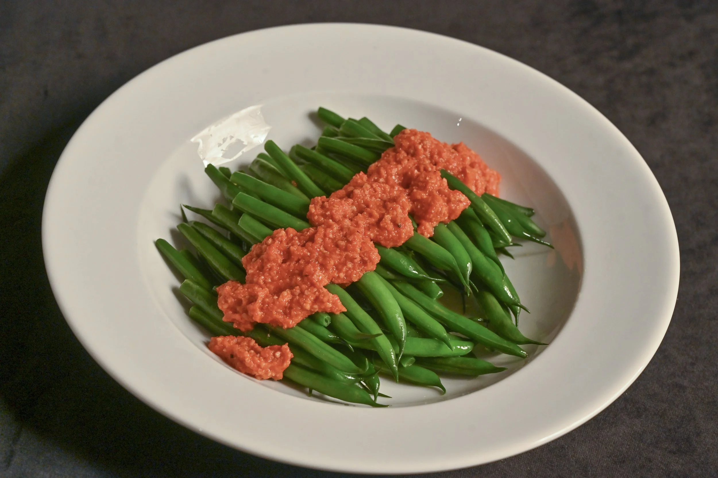 GREEN BEANS WITH ROMESCO SAUCE