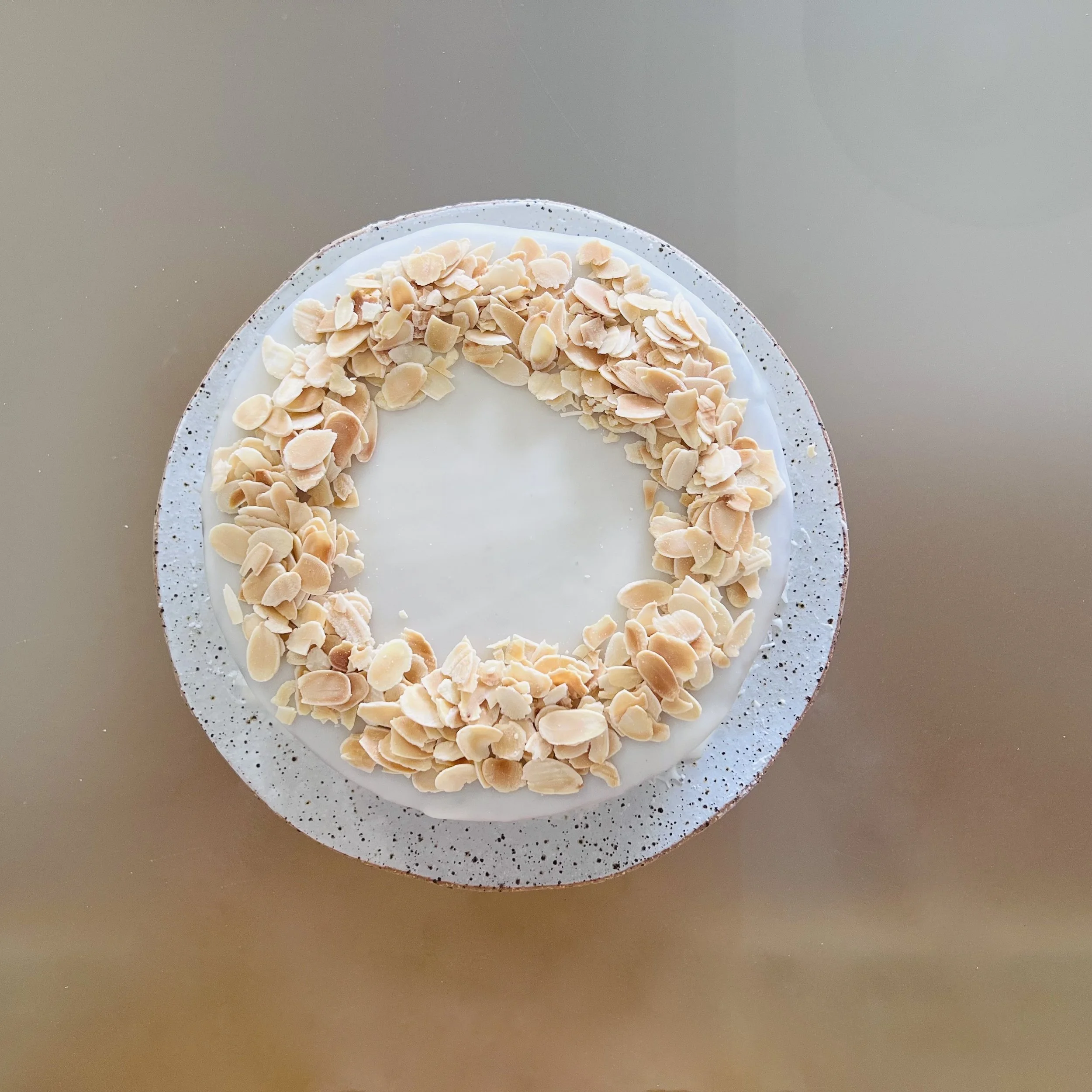 CITRUS AND ALMOND CAKE