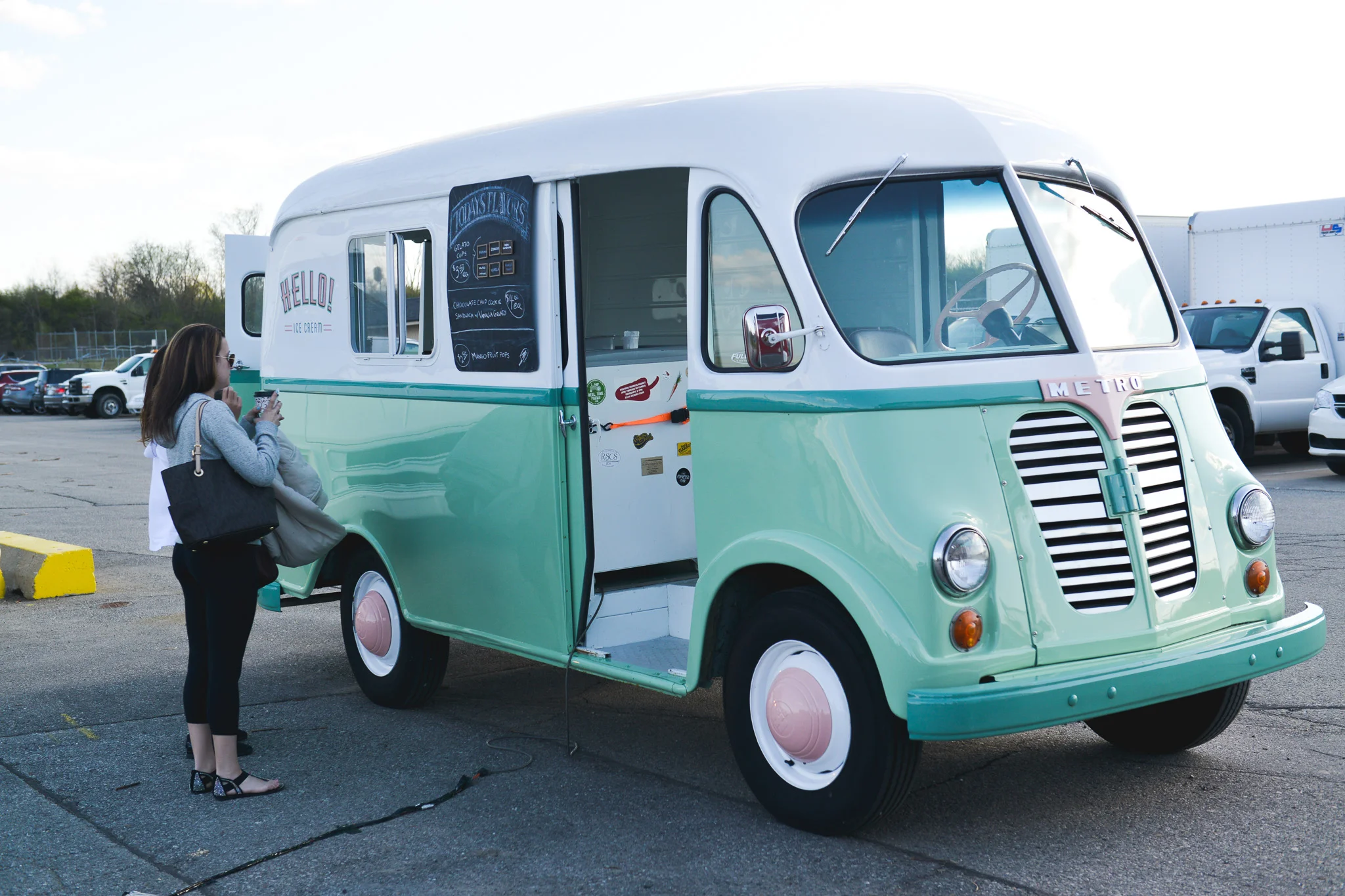 Donut & Ice Cream Trucks
