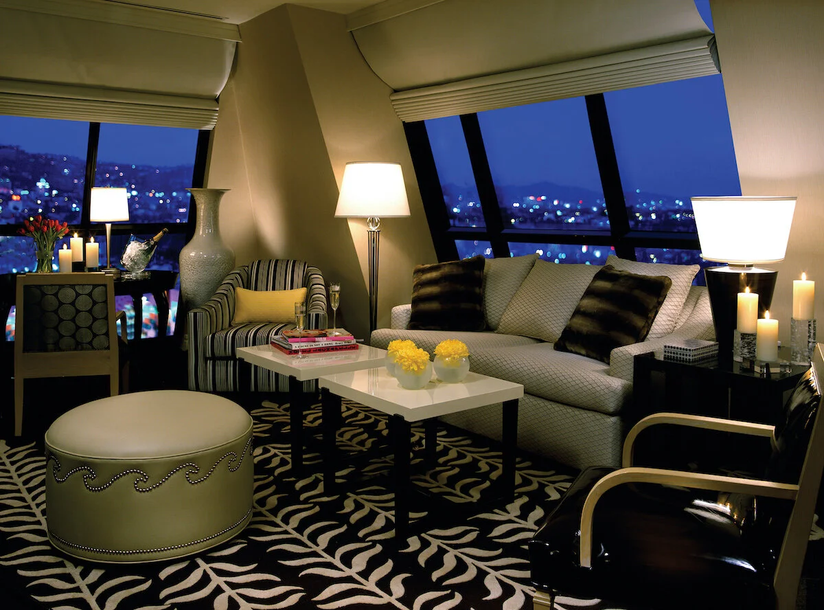 Presidential Suite Living Room 1.jpg