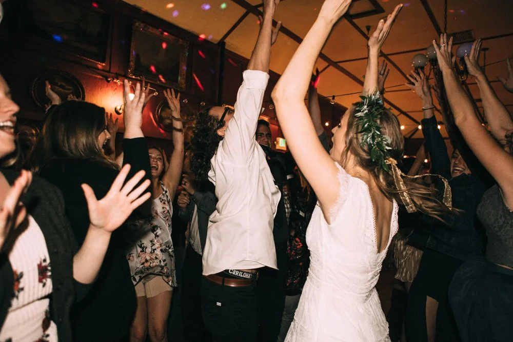 Hands in the air climax_web.jpg