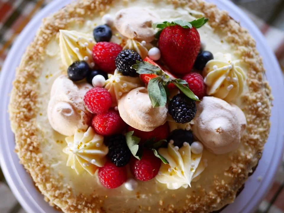 Berry Cake LMZ.jpg