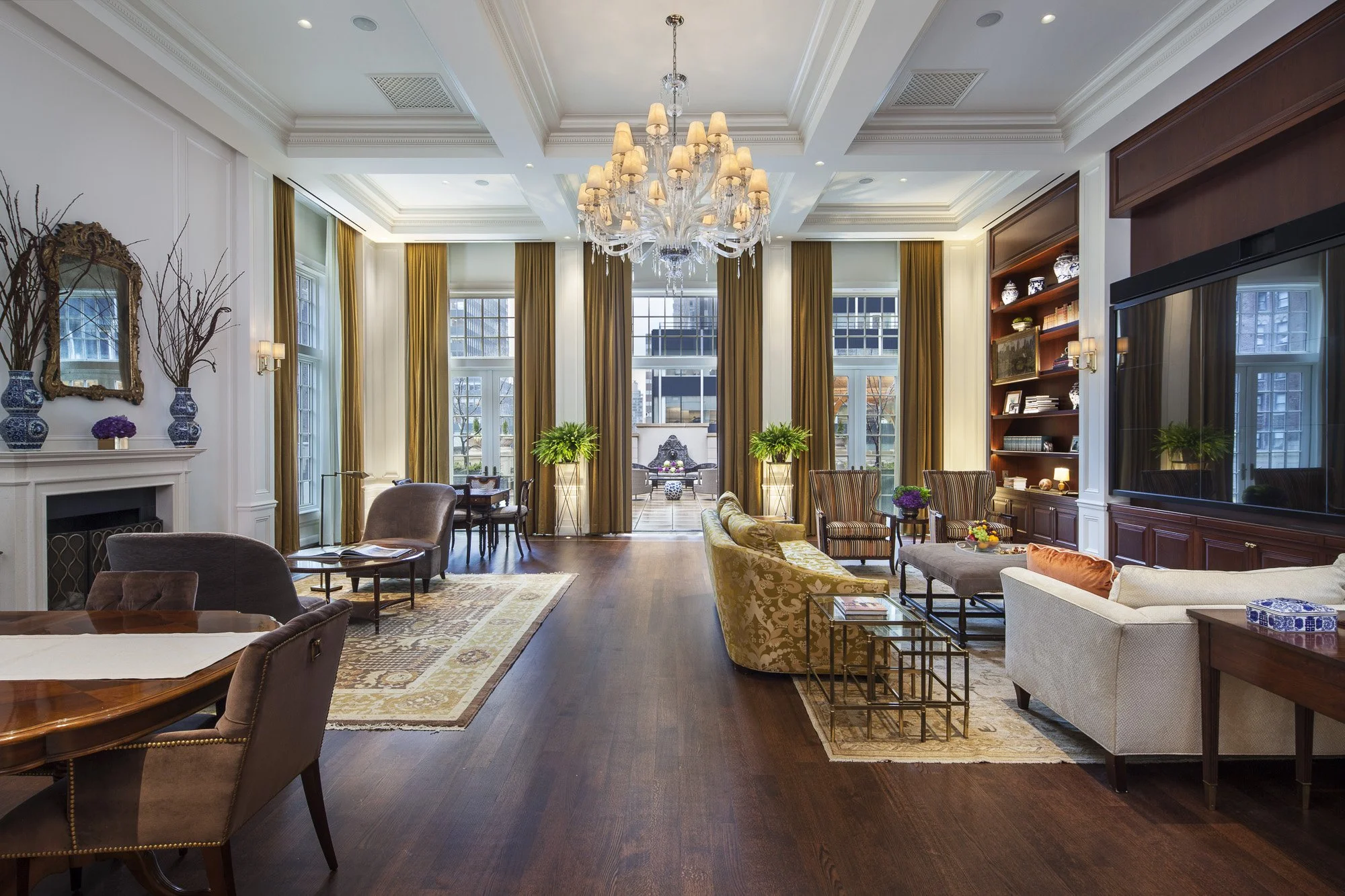 Penthouse Living Area.jpg