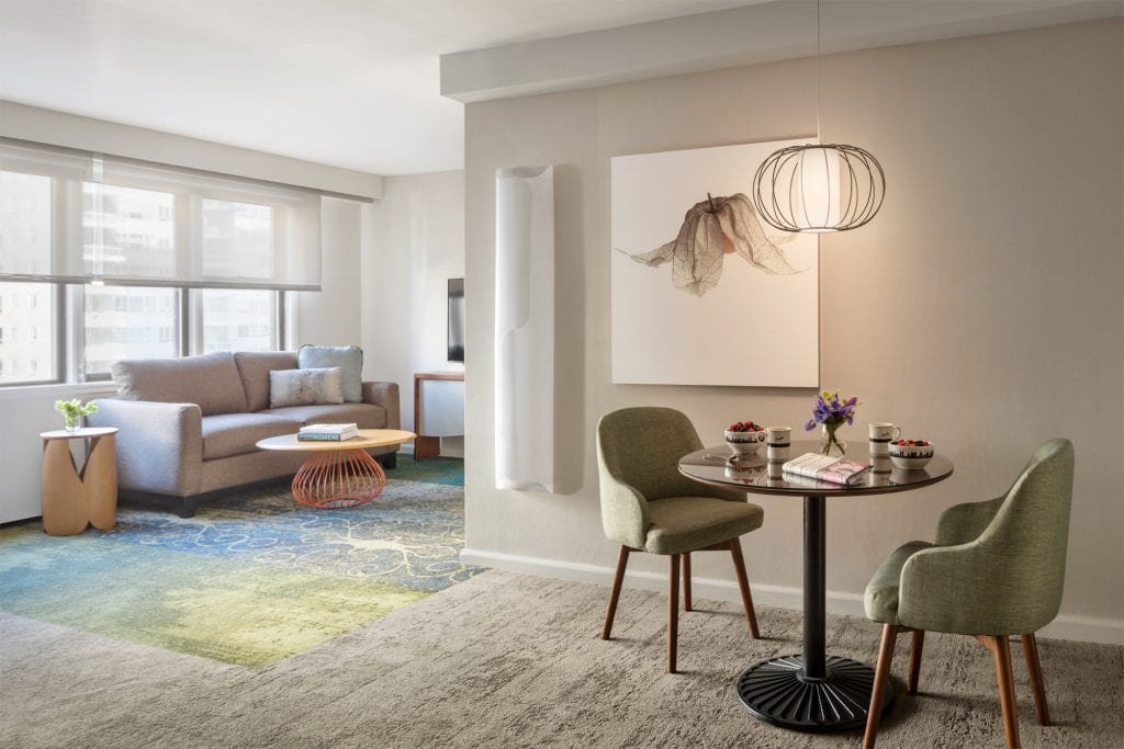 AFFINIA-GARDENS-JuniorSuite-DiningRoom_2030.jpg