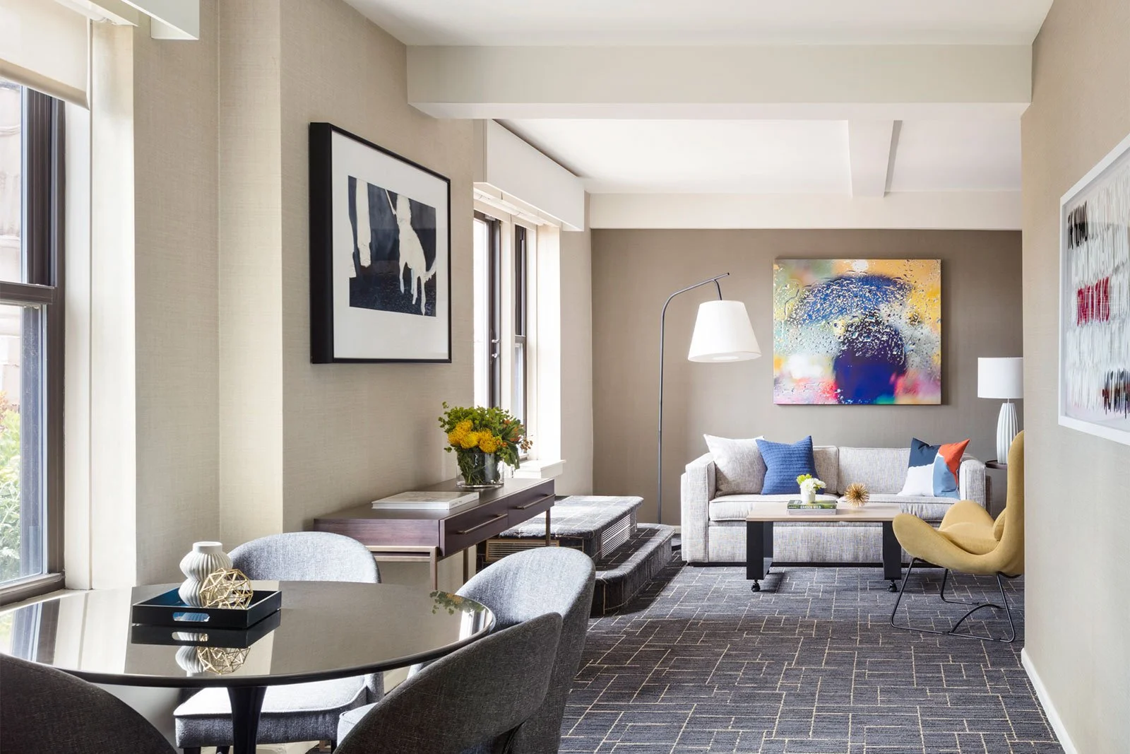 Shelburne -Two-bedroom-apts-livingroom.jpg
