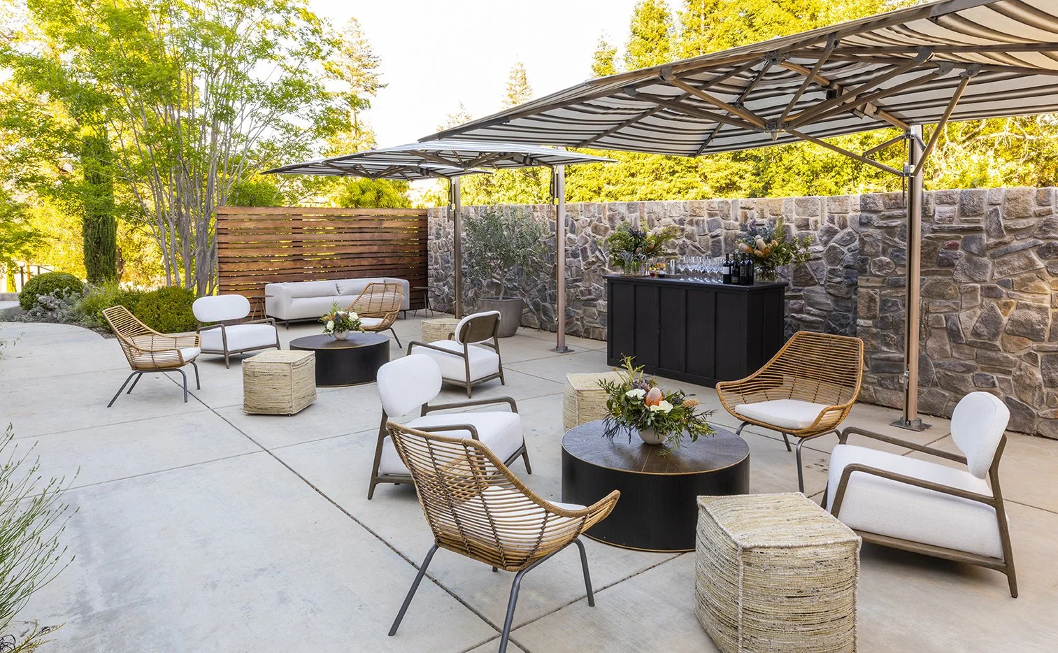 APCAL_P0051 Exterior Reception.jpg