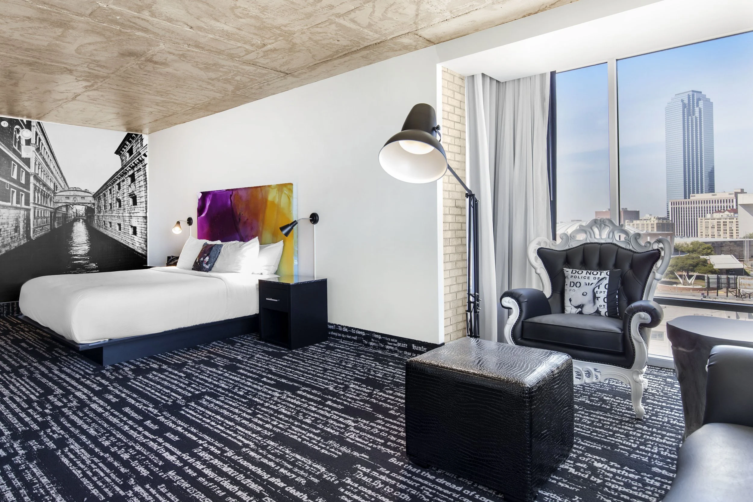Corner King Suite.jpg