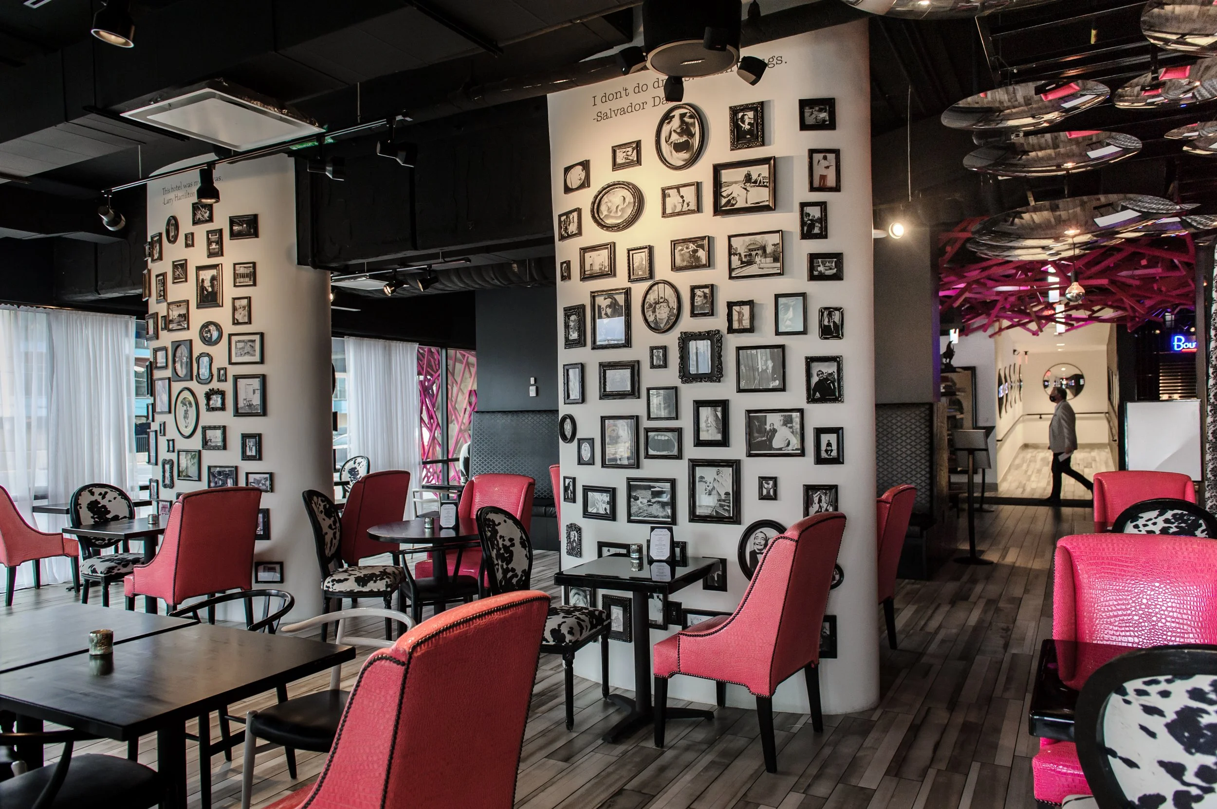 BAR_9AA0398-2.jpg
