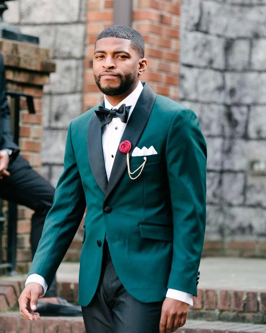 grooms-green-&-black-tux.jpeg