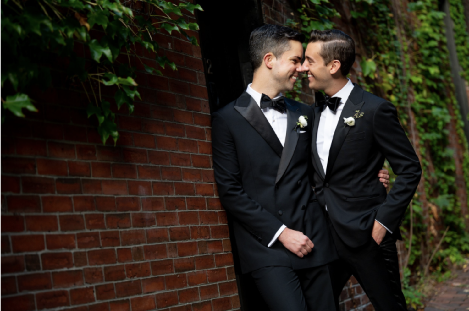Brian &amp; John: From Tinder to Hinge, Second Time's a Charm!