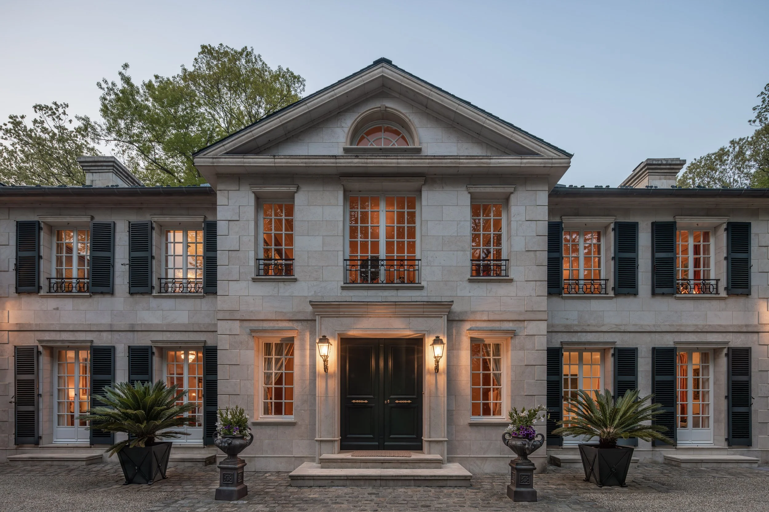 An American Château: 365 Riverbank Road