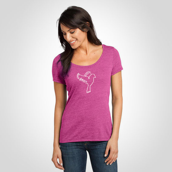 SOAR Raspberry Scoop Tee