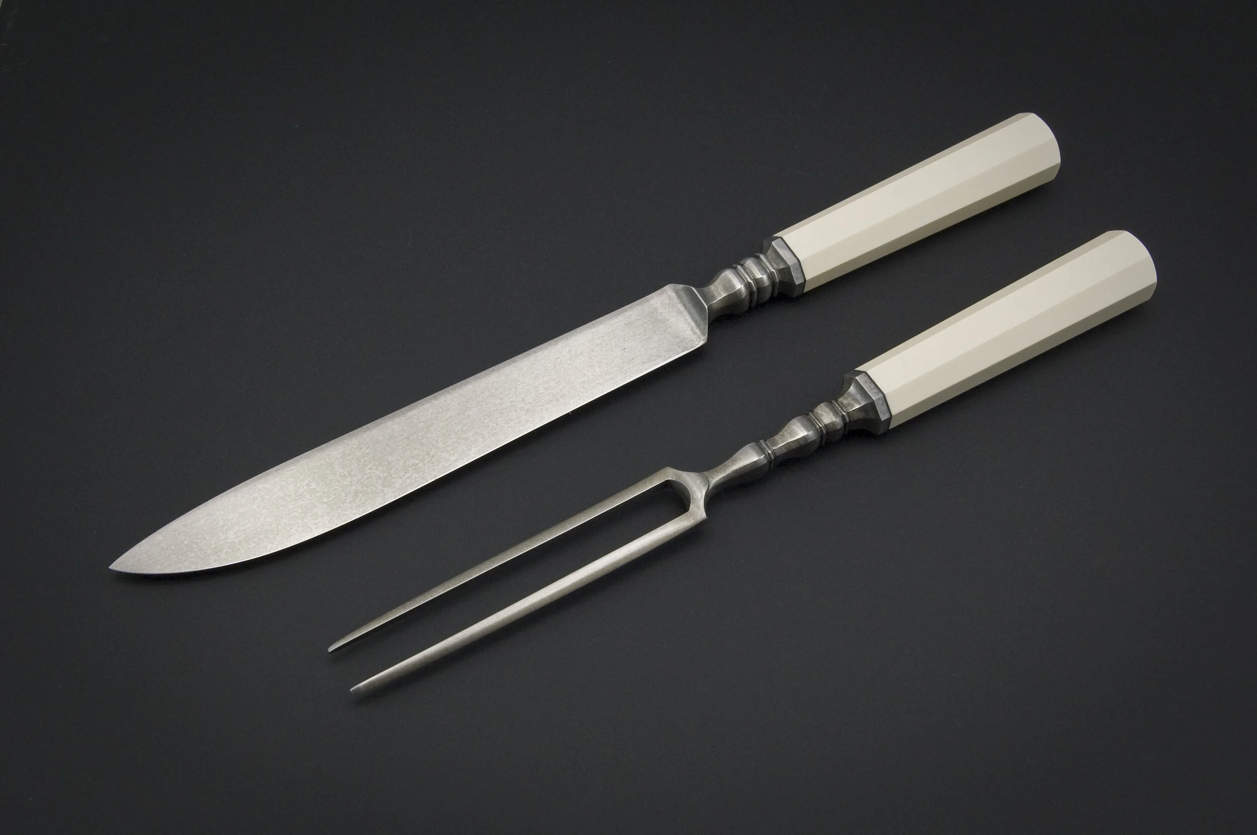 Paul Revere Carving Set 1_1.JPG