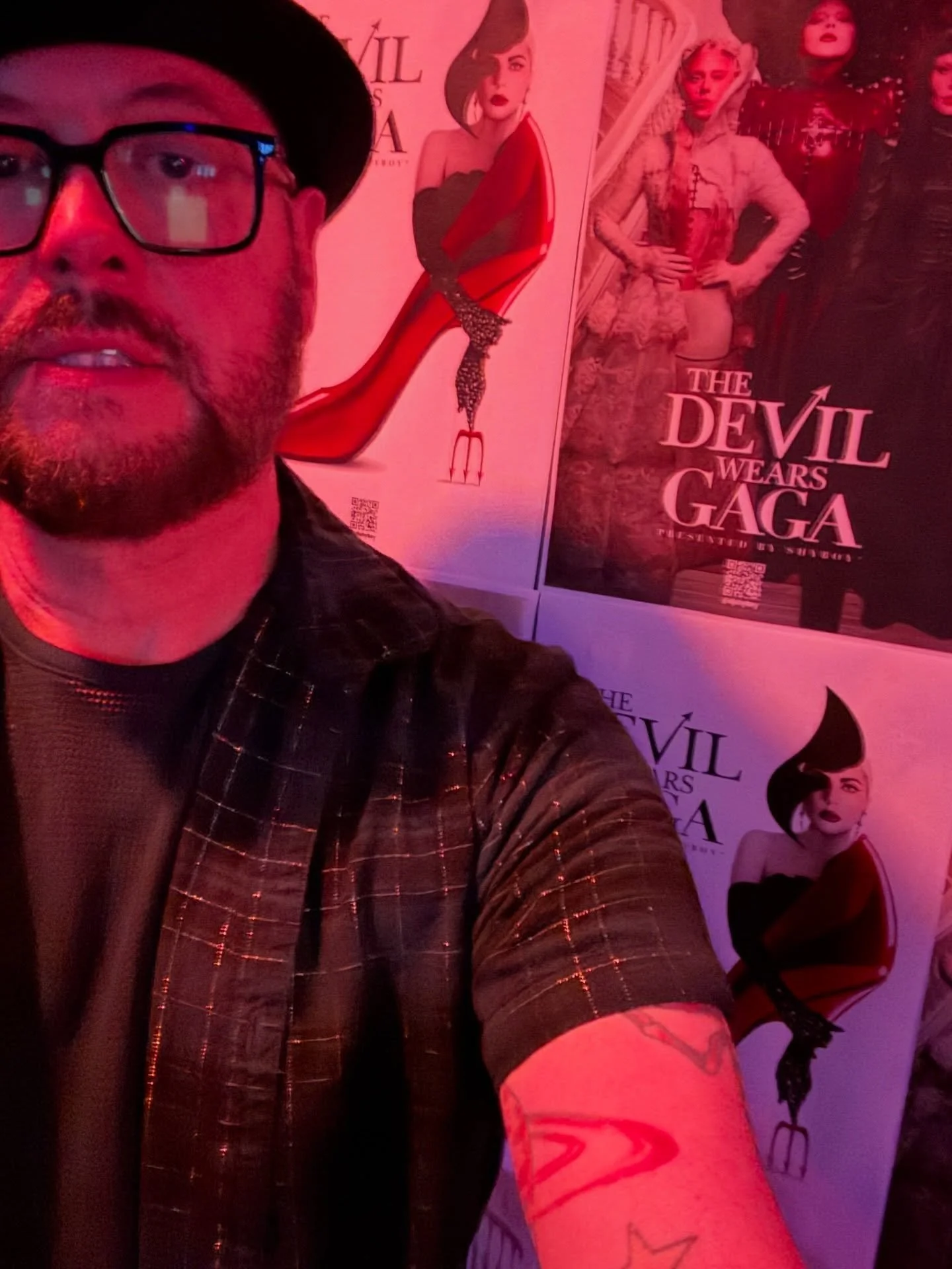 Gag on the Gaga eleganza

Thanks to everyone who made @thedevilwearsgaga @precinctdtla the most spectacular @ladygaga spectacle