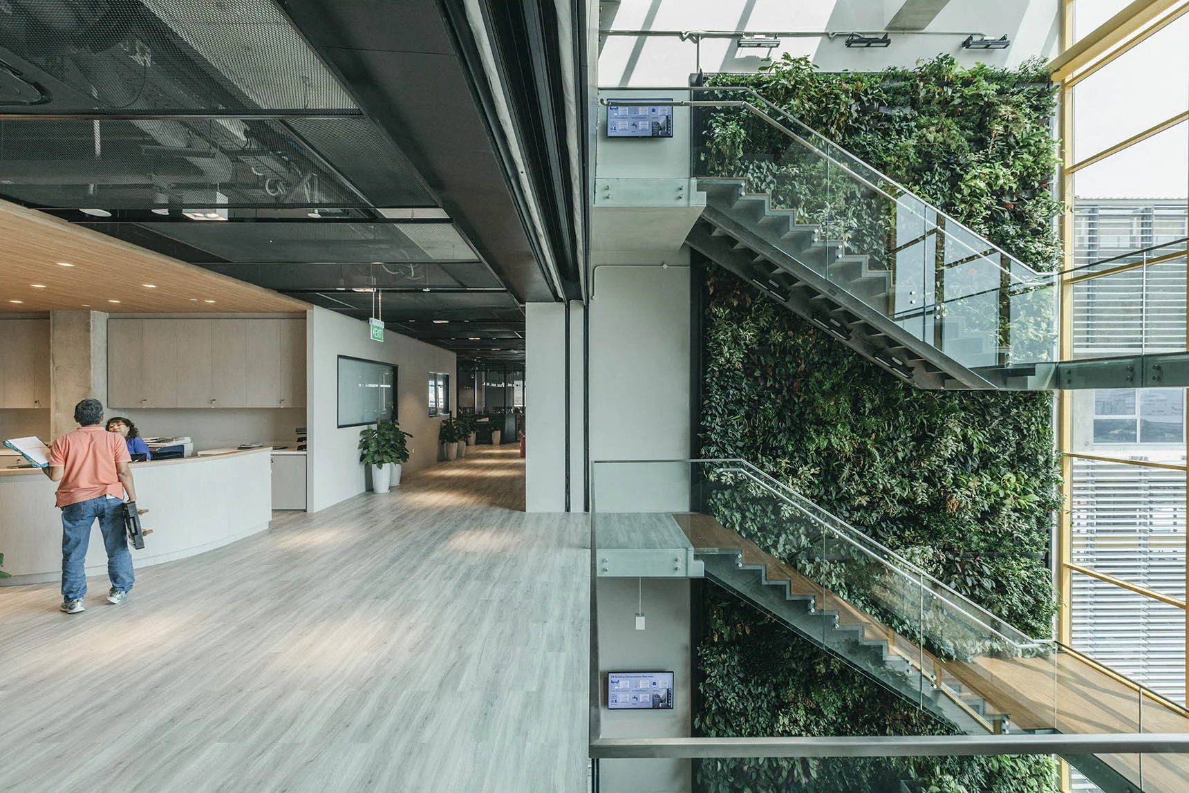 Internal_Staircase02.jpg