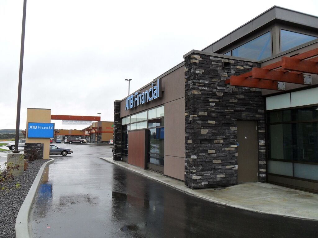 Alumicor 2500 series curtainwall
