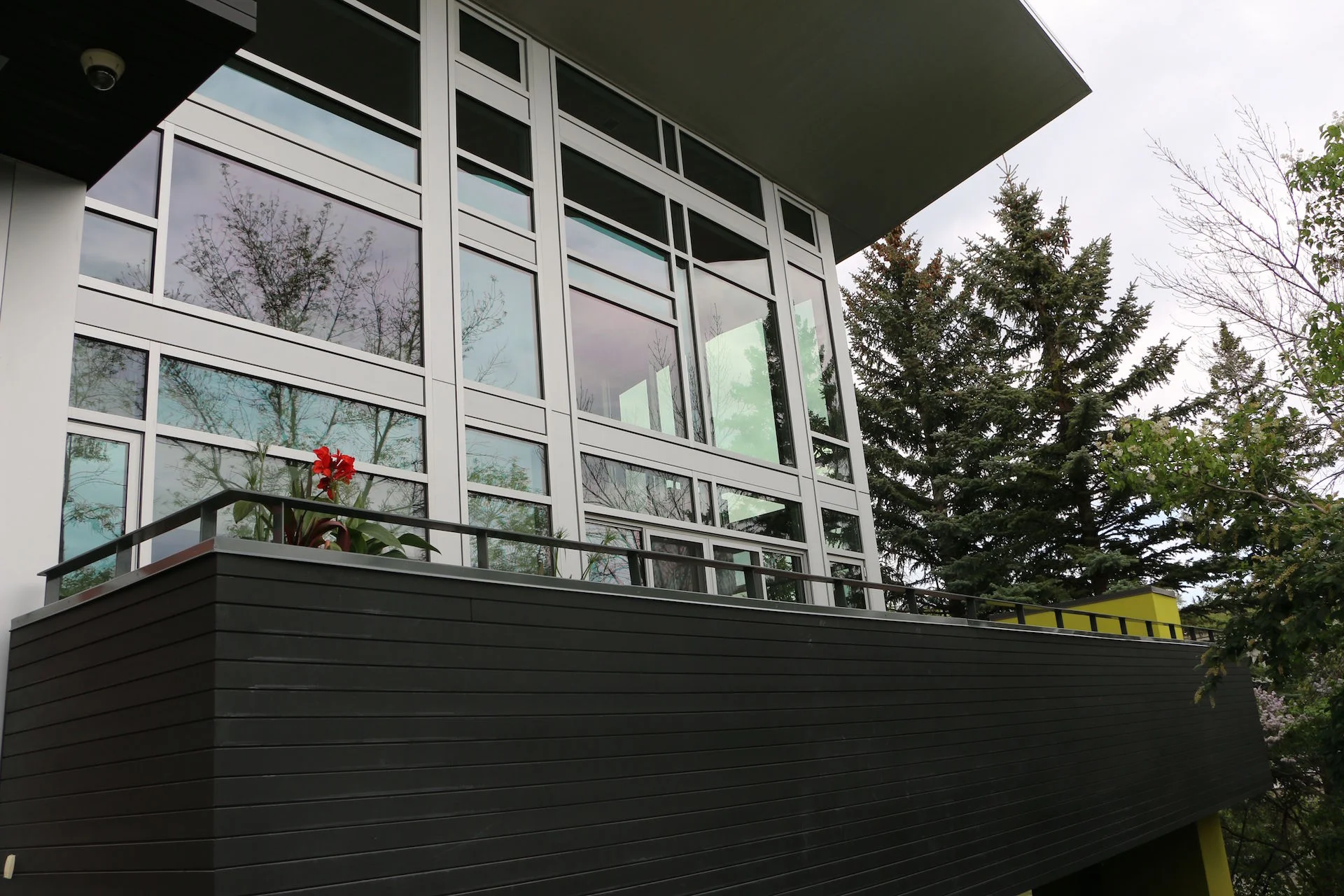 Curtainwall, sliding door, aluminum panels
