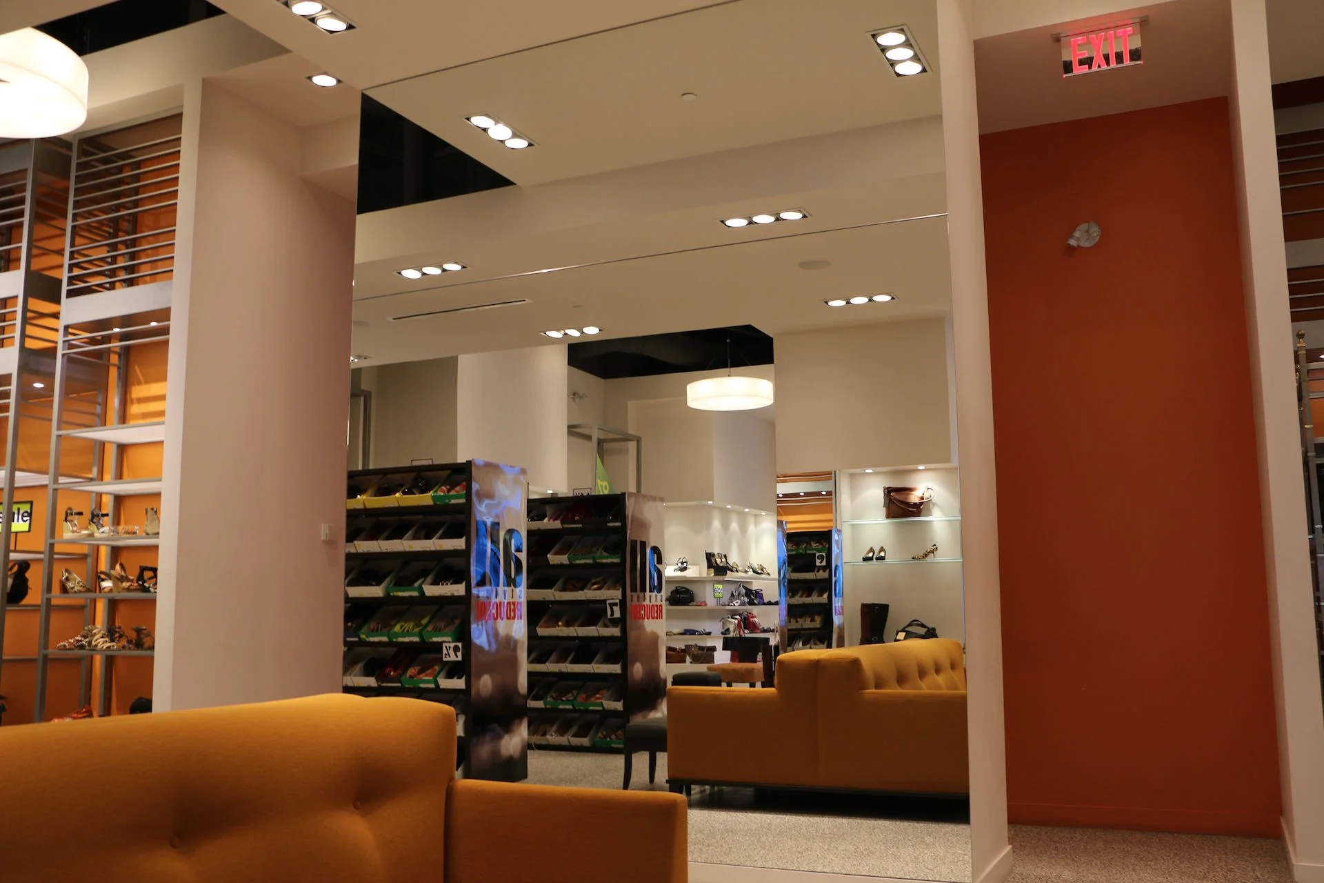 Custom mirror, custom steel shelves, custom Starphire shelves
