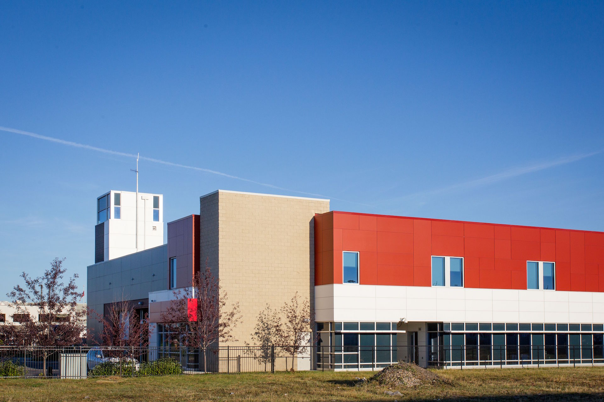 Alumicor 2500 series curtainwall and doors, McGill Architectural sunshades