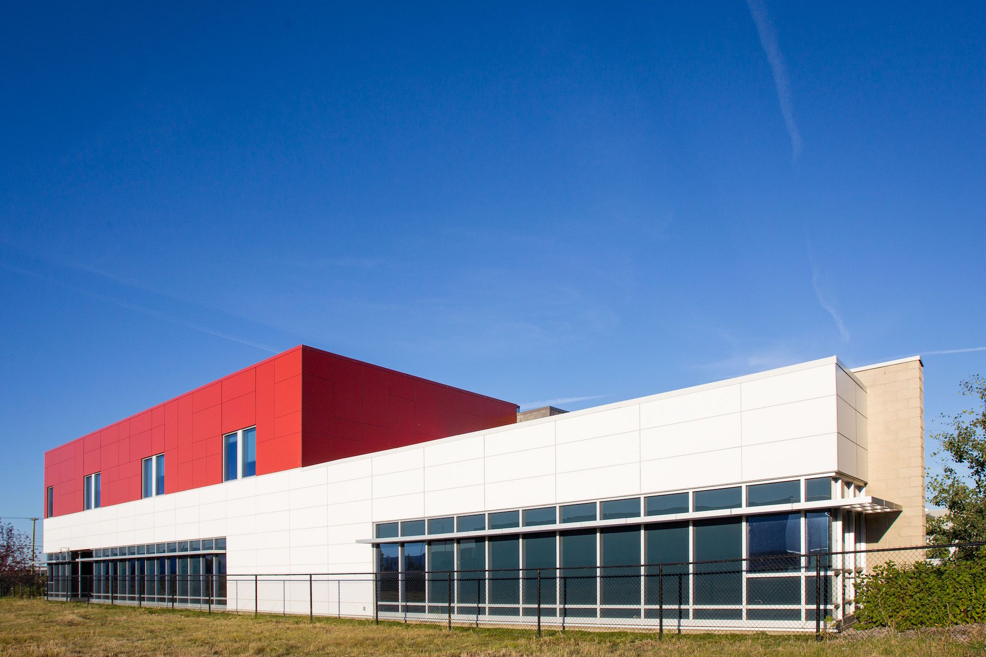 Alumicor 2500 series curtainwall and doors, McGill Architectural sunshades