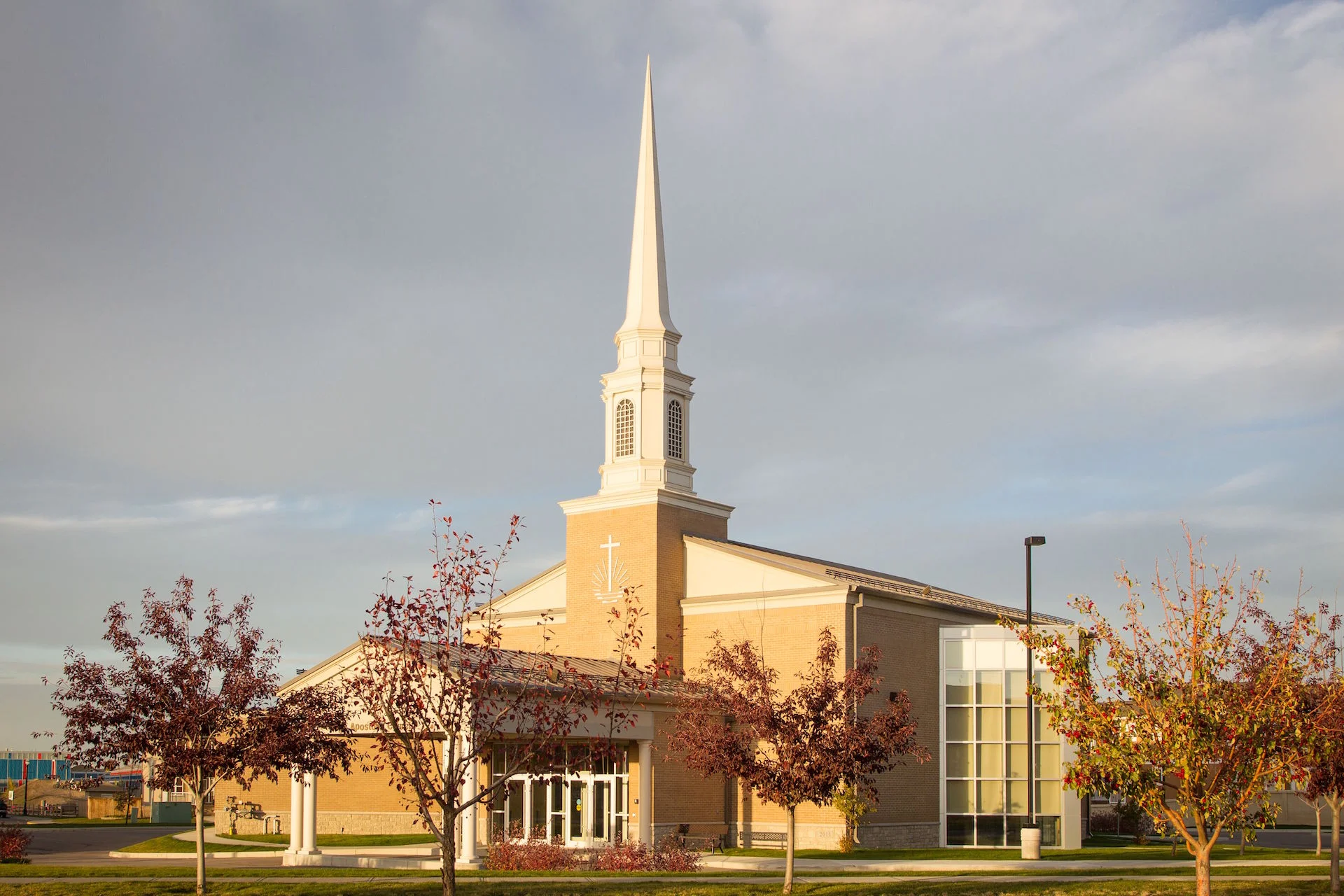 Alumicor 2500 series curtainwall and doors