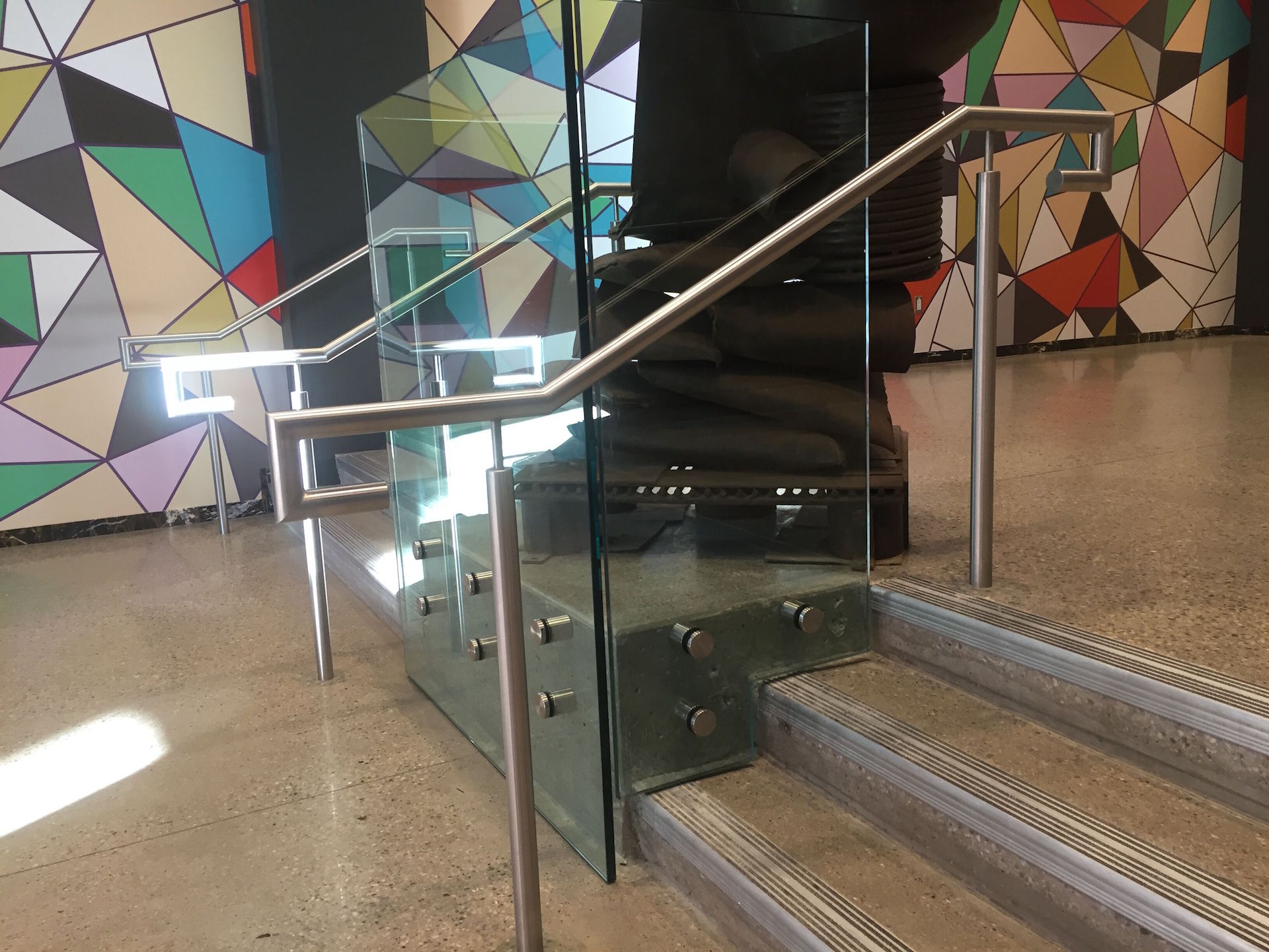 Interior glass guardrail