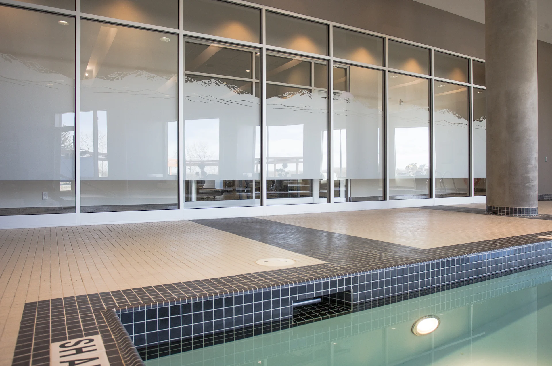 Alumicor 1800 series interior storefront 