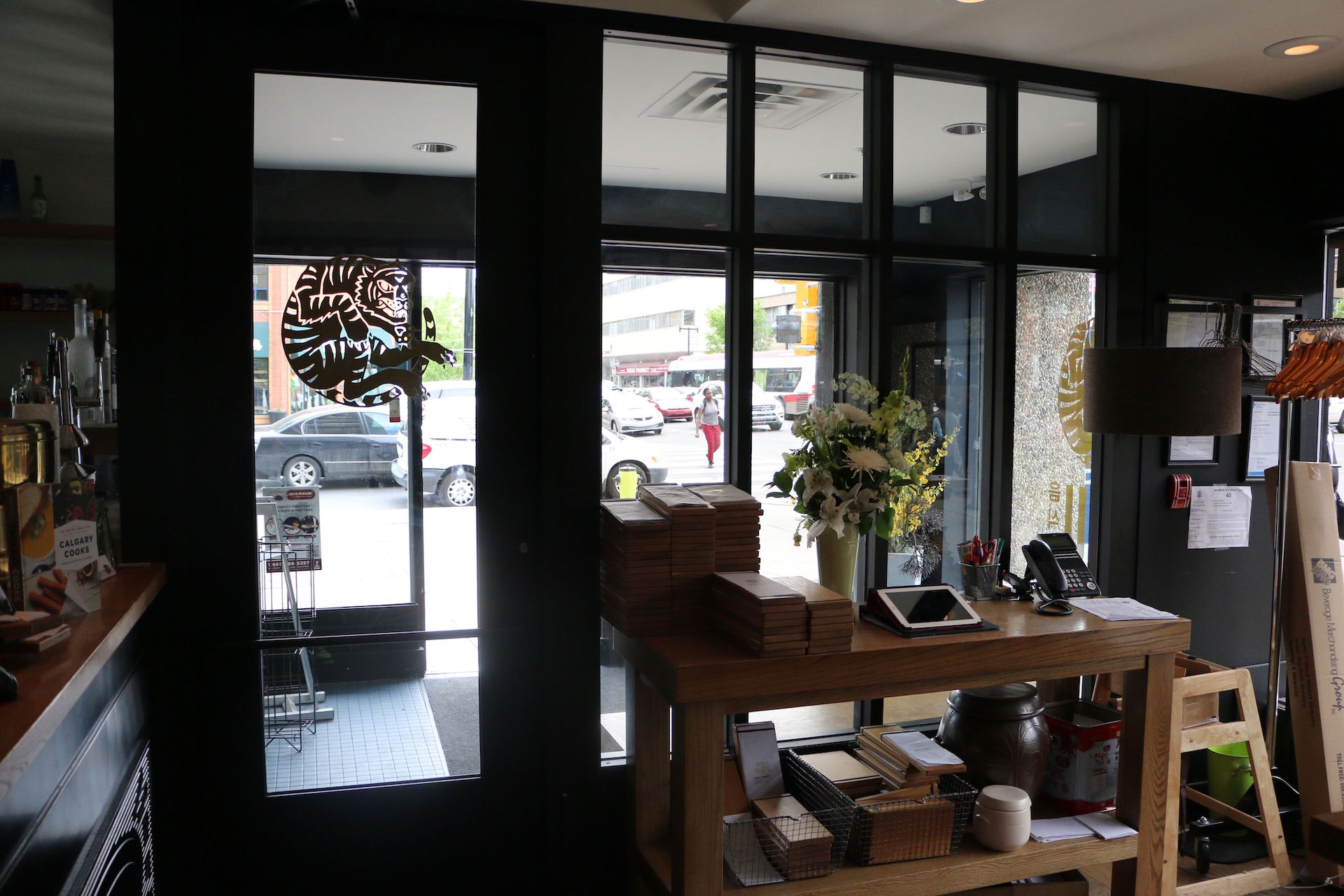 Alumicor doors, Metro Aluminum interior window frames