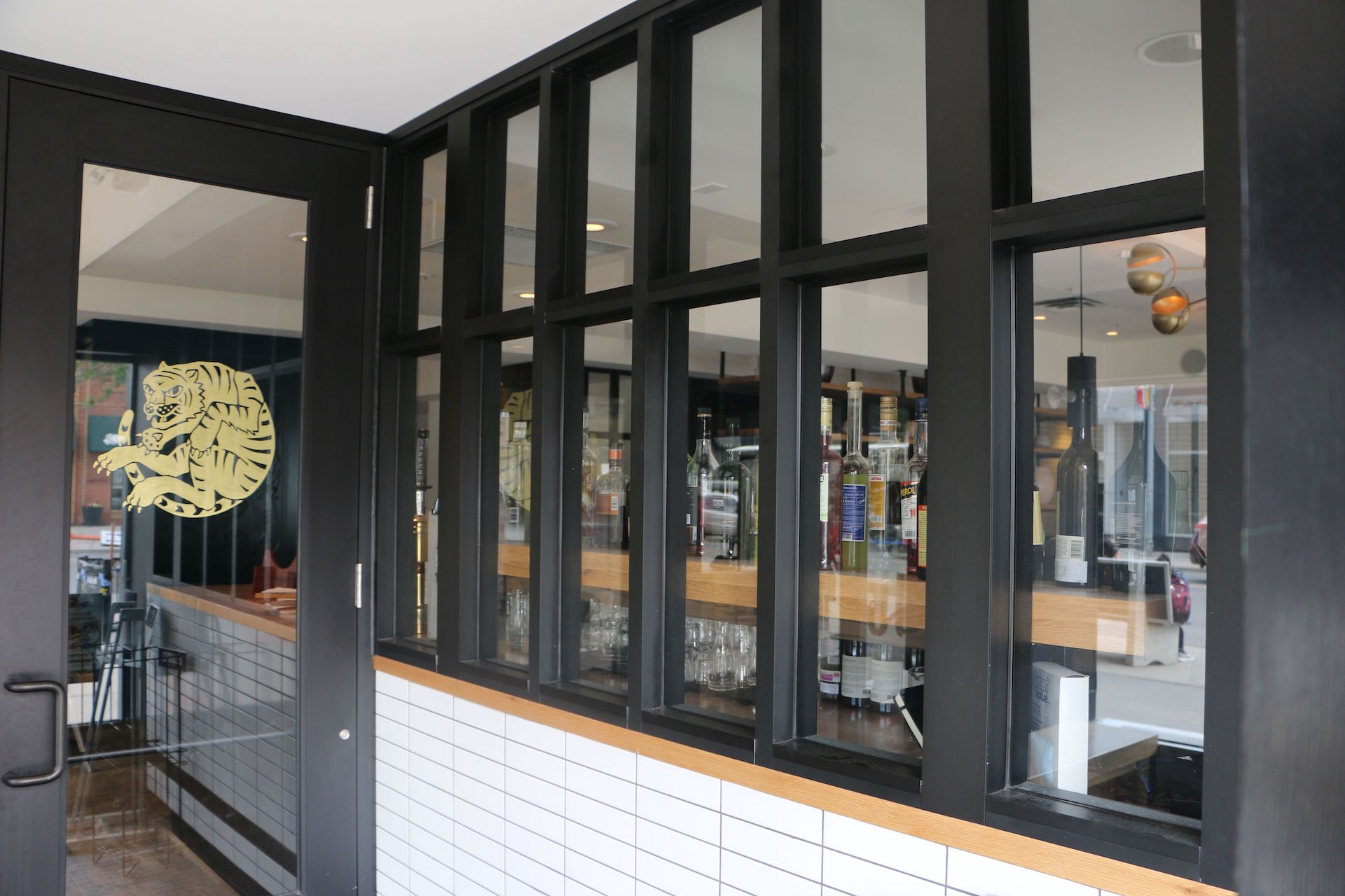 Alumicor doors, Metro Aluminum interior window frames