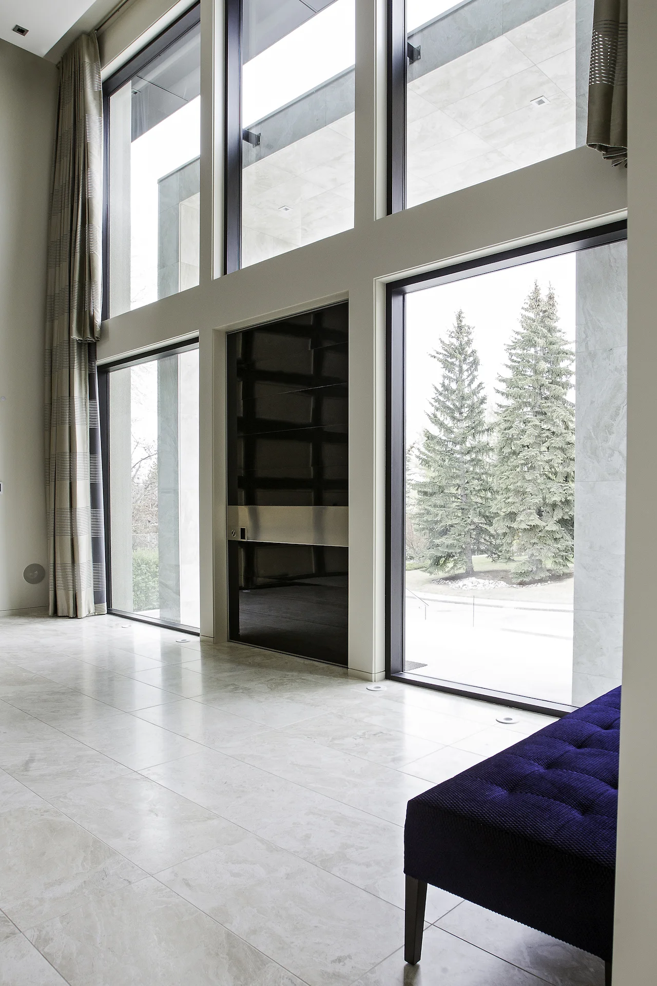 Alumicor 2600 series windows