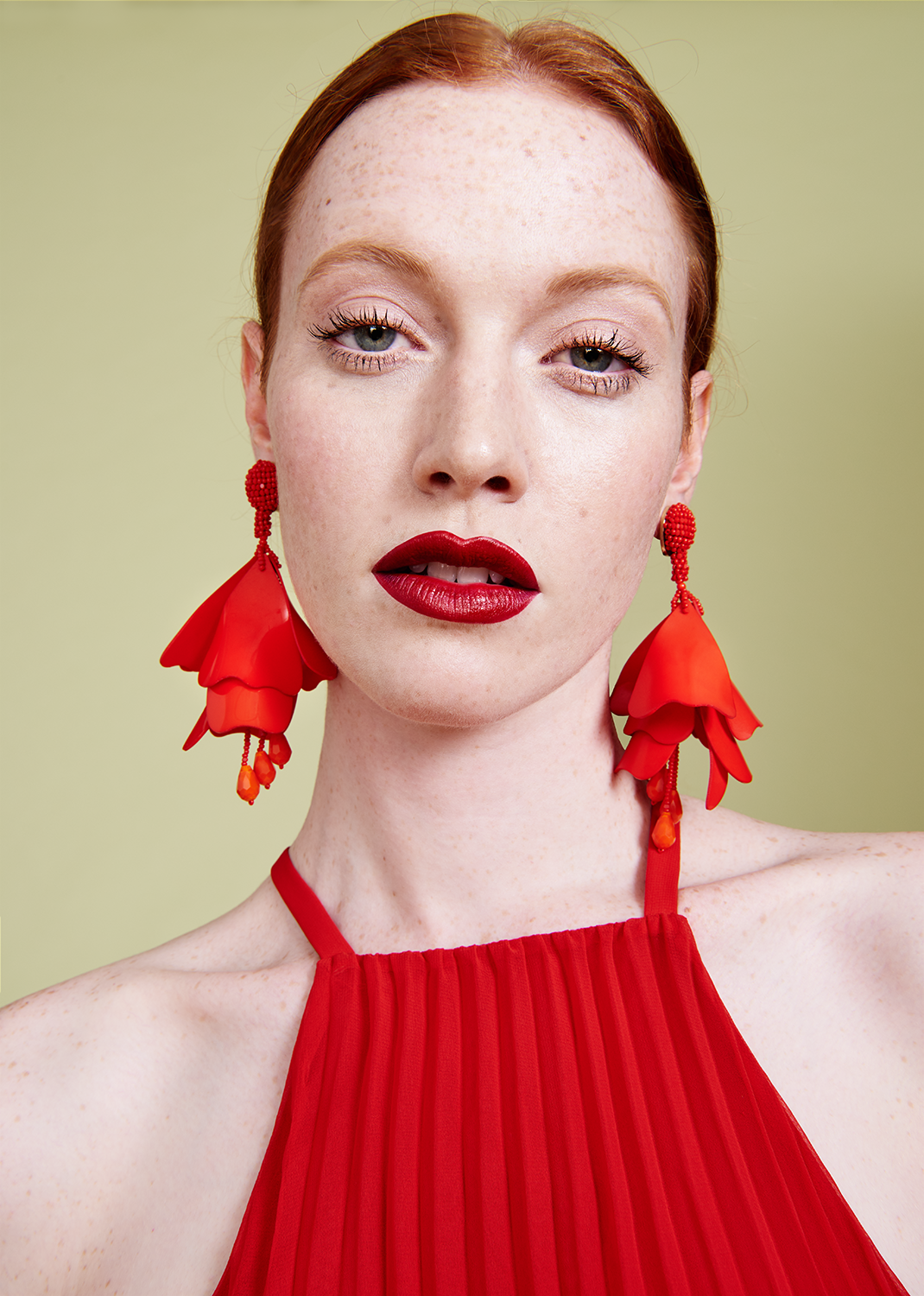 CROP_COLOR_LOOK_4_357.png