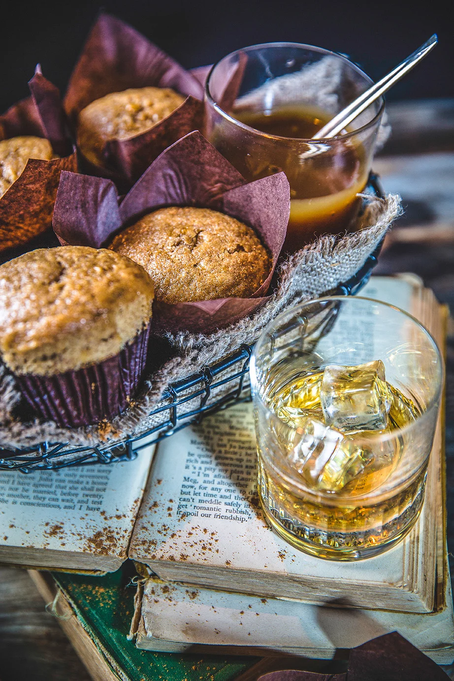 bananaMuffin 4 W.jpg