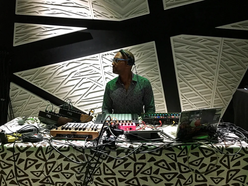 Fhloston Paradigm — KING BRITT