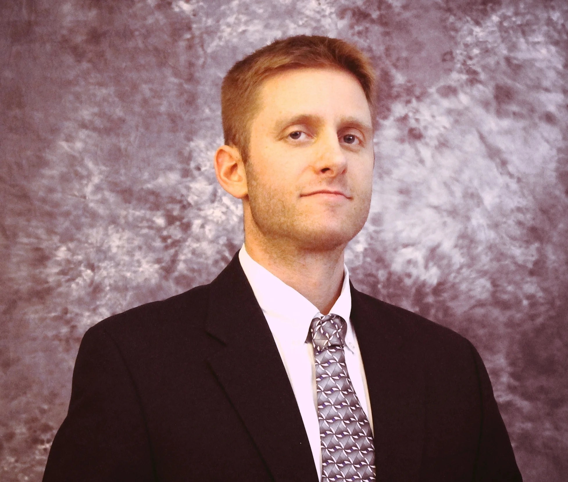 <a href="#" data-featherlight="#bio-aaron"><font size="4"><p style="line-height: 1.5em">President<br>Dr. Aaron Epstein - MD</font></a>
