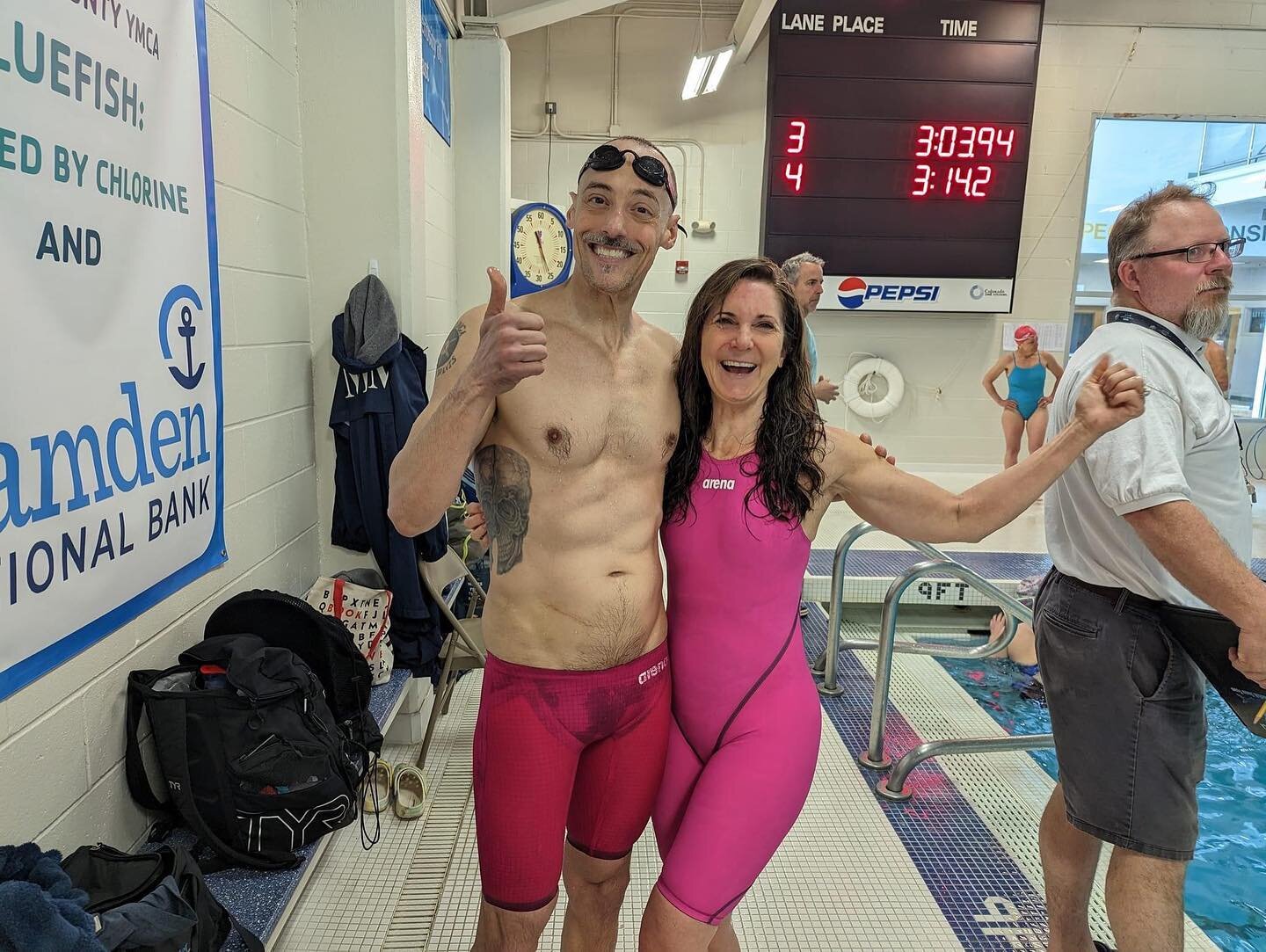 Maine Masters showed up! 🥳 Over 60 swimmers came out to race at the Dan Horton Invitational Masters Meet at the Waldo County YMCA in Belfast, Maine. #mainemasters #mastersswimming #danhortoninvitational #team