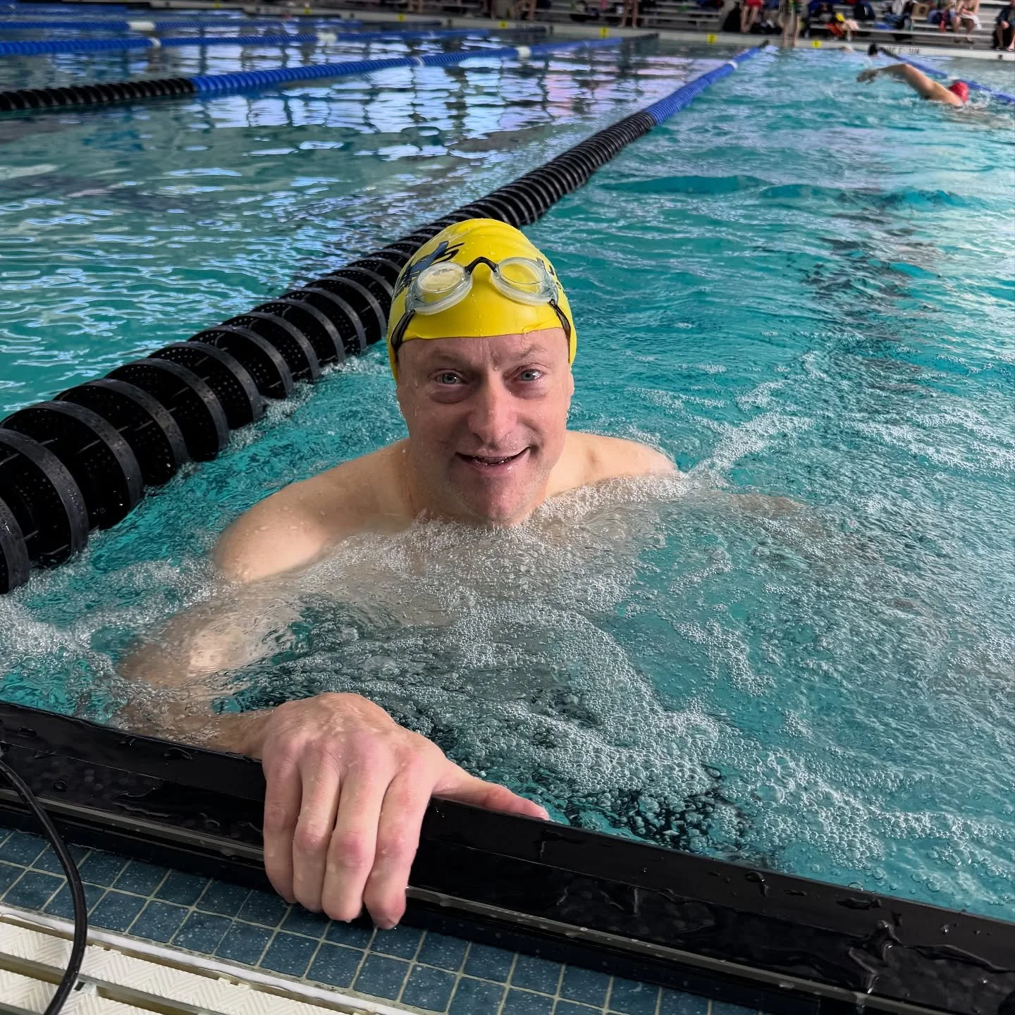 🏊&zwj;♂️ 🚨 Record Breaker Alert!
At today&rsquo;s 16th Annual Leaf Peepers Meet at the Upper Valley Aquatic Center, Fritz Bedford of the UV Rays shattered his own US Masters National Record in the 60&ndash;64 men&rsquo;s 50 backstroke, clocking an 
