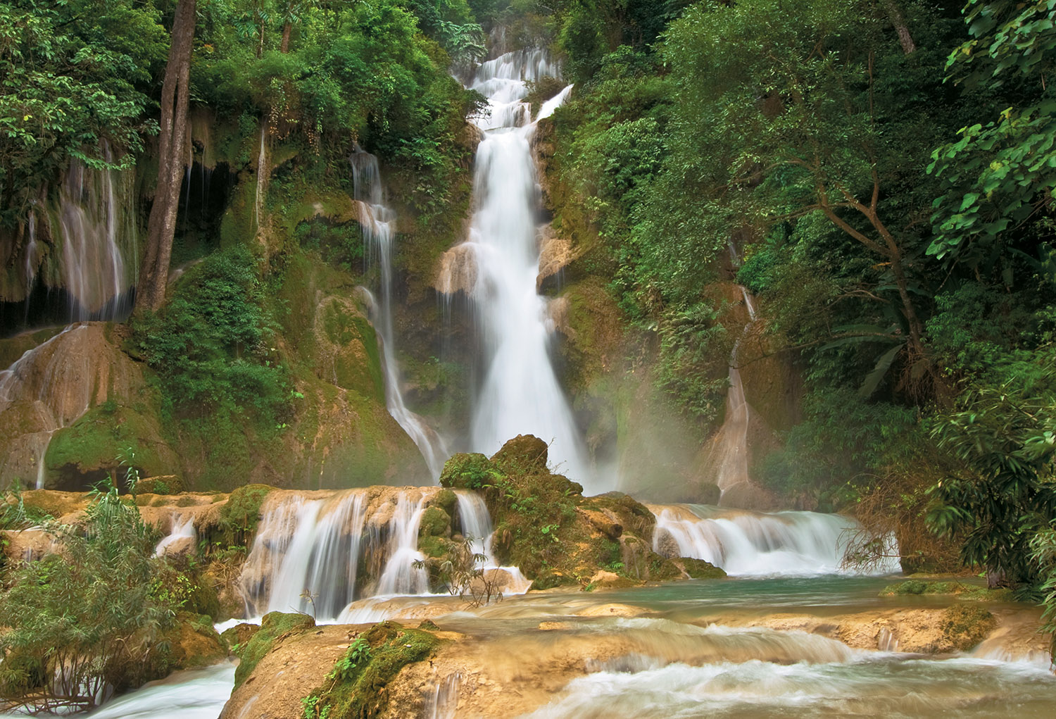 Kuang Xi Falls_Laos_1500px.jpg