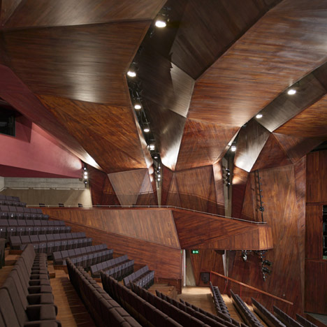 dezeen_Lyric-Theatre-by-ODonnell-Tuomey_square.jpg