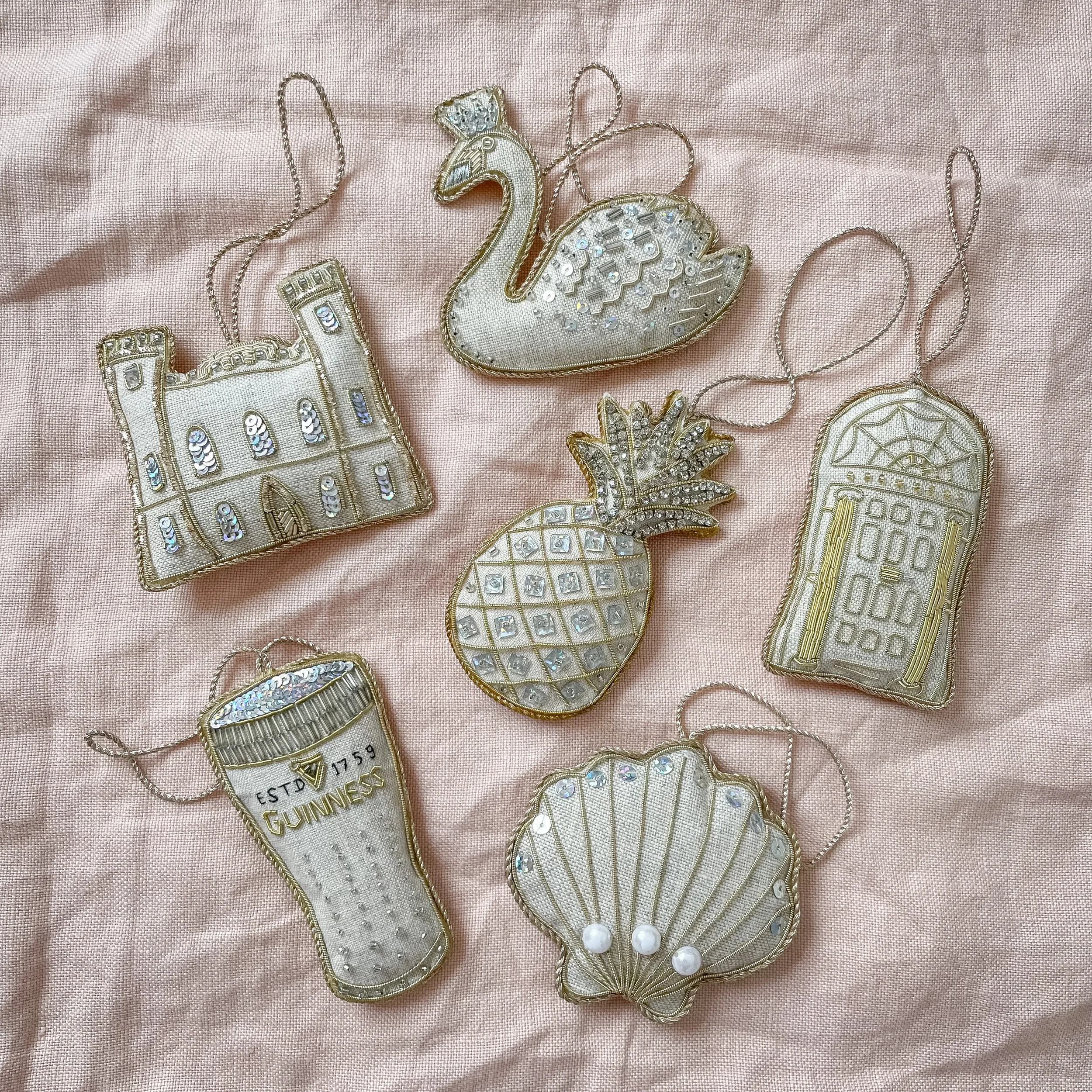 Hillsborough Collection of Irish Linen Decorations