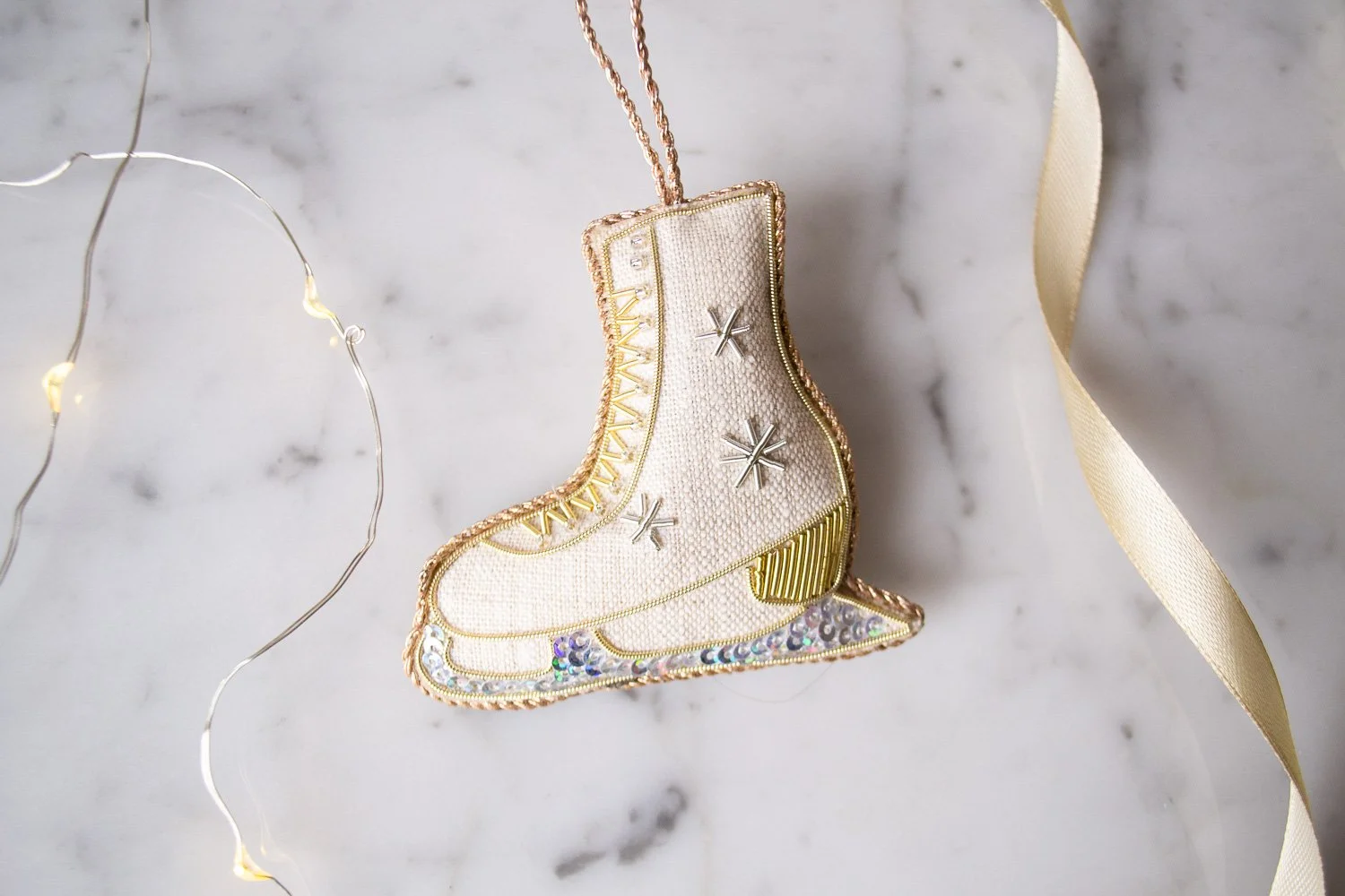 Katie%20Larmour%20Christmas%20Decorations%20Natural%20Irish%20Linen.JPG