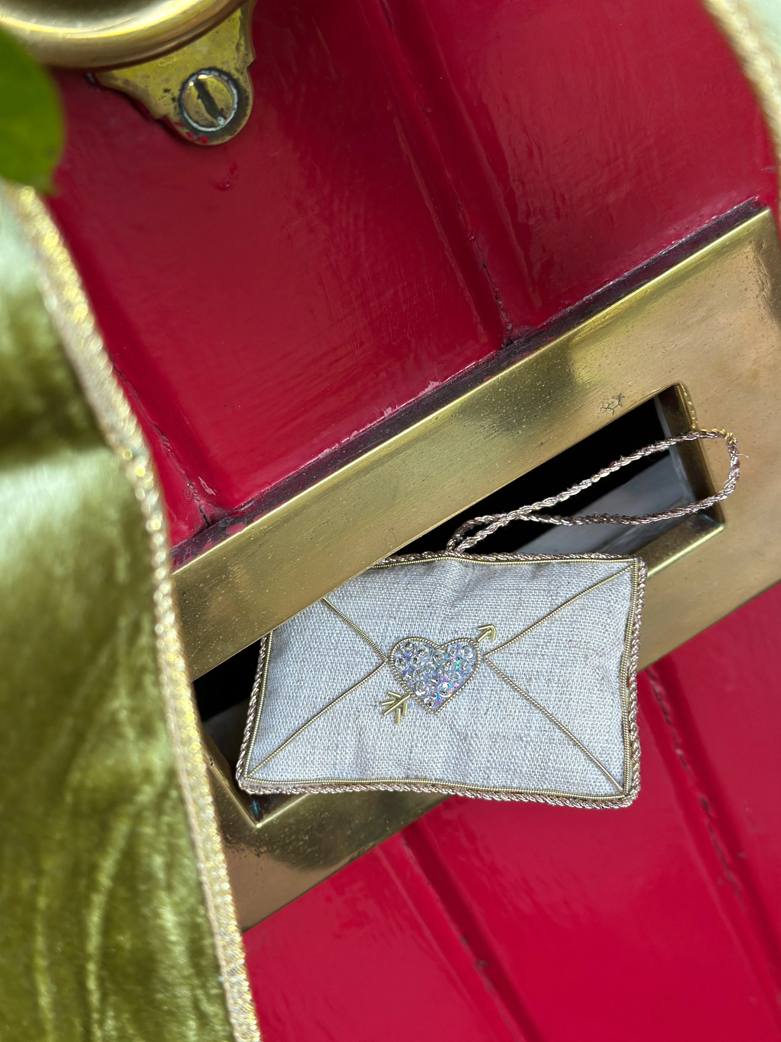 Santa' Letter in Irish Linen3.JPG