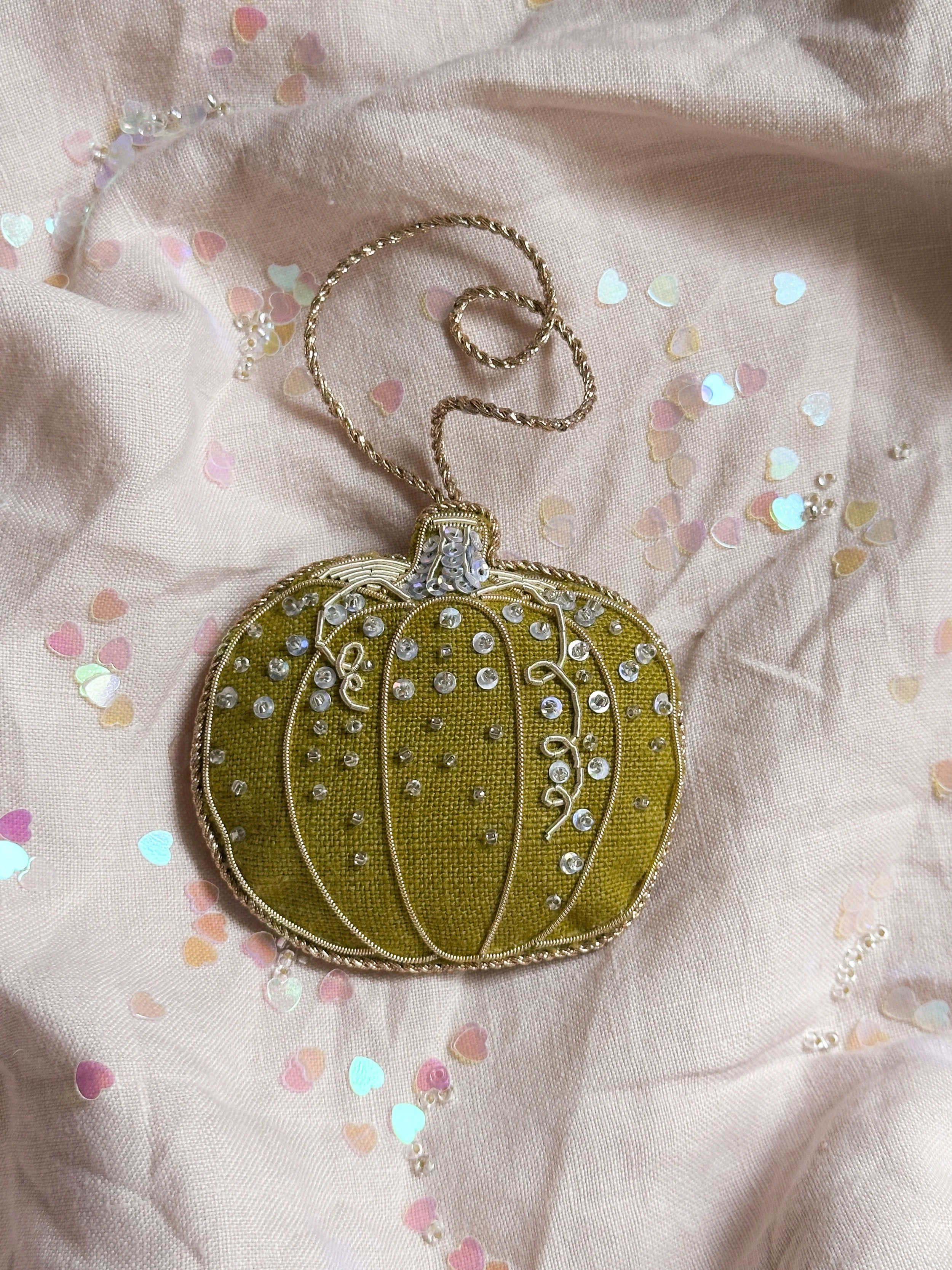 DPUMPKN01GRN13, Moss Green .JPG