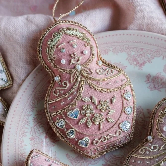 Russian Doll in 'bubblegum pink'