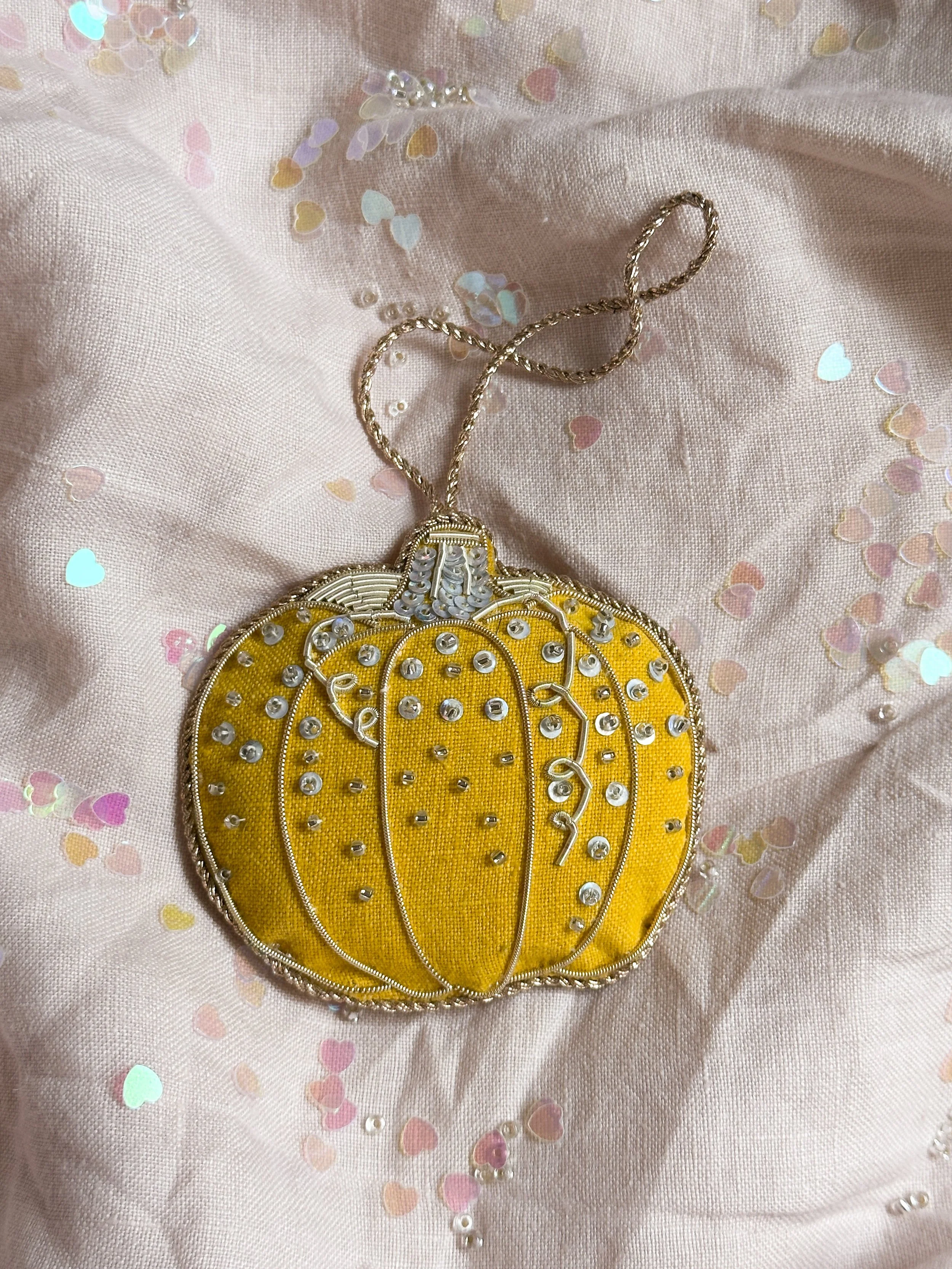 DPUMPKN01YEL1, Squash .JPG