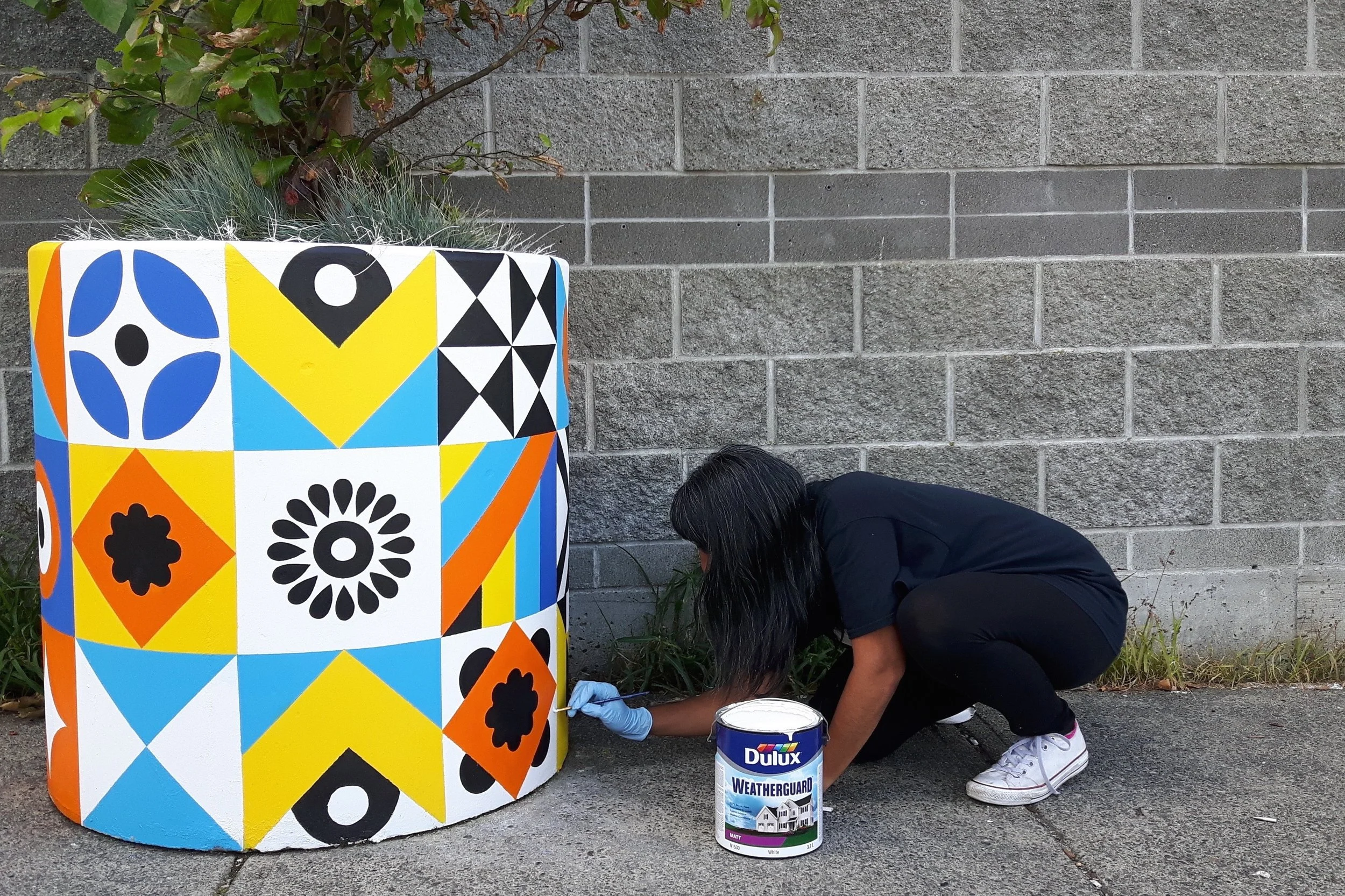 Untitled (113" x 36") This concrete planter was created though the City of Vancouver's Public Art Program, facilitated by the Strathcona BIA in partnership with the HxBIA as part of the Hastings Urban Tree Nursery, 2016 Located at Jackson Avenue and Powell Street Photo credit: Natalie Johal
